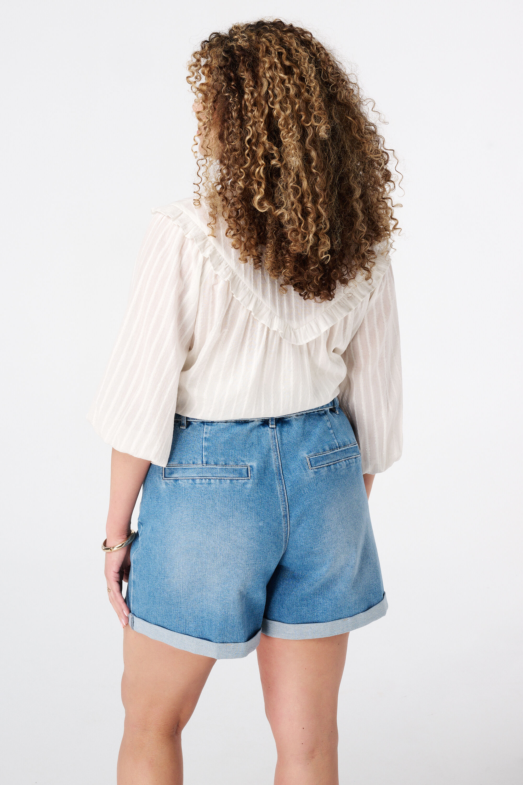 Short en jean avec ceinture image number 3