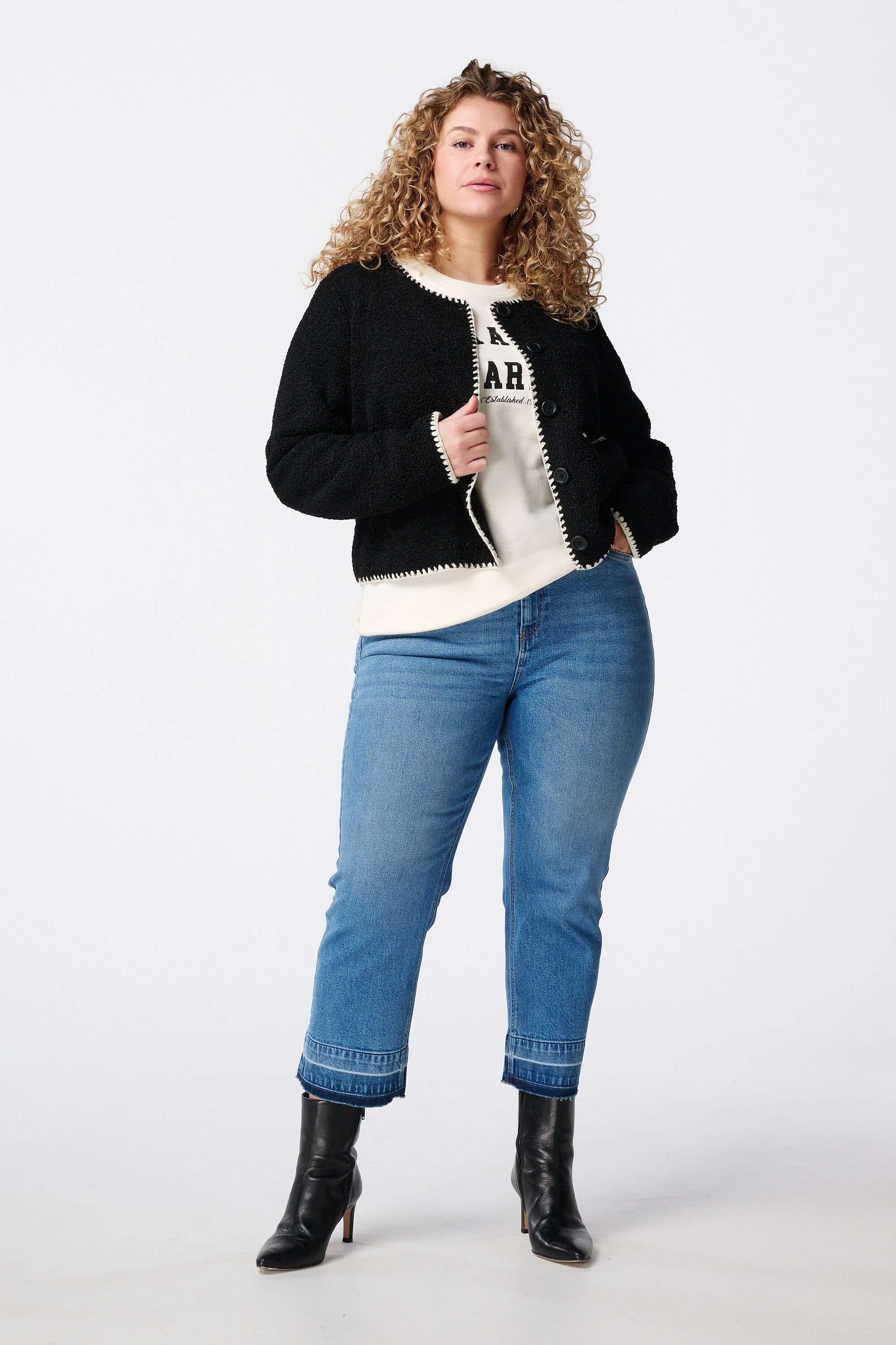 Veste Teddy avec d&eacute;tails contrastants image number 5