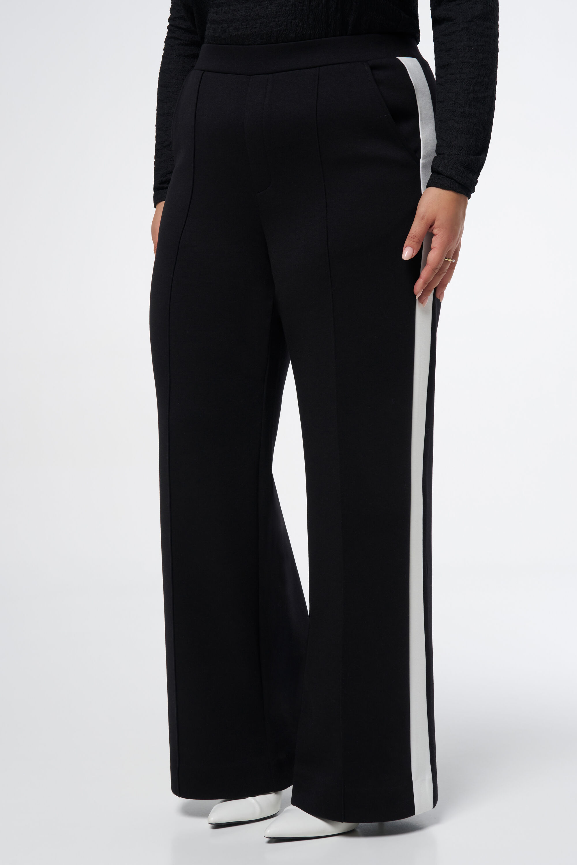 Pantalon sportif image number 5