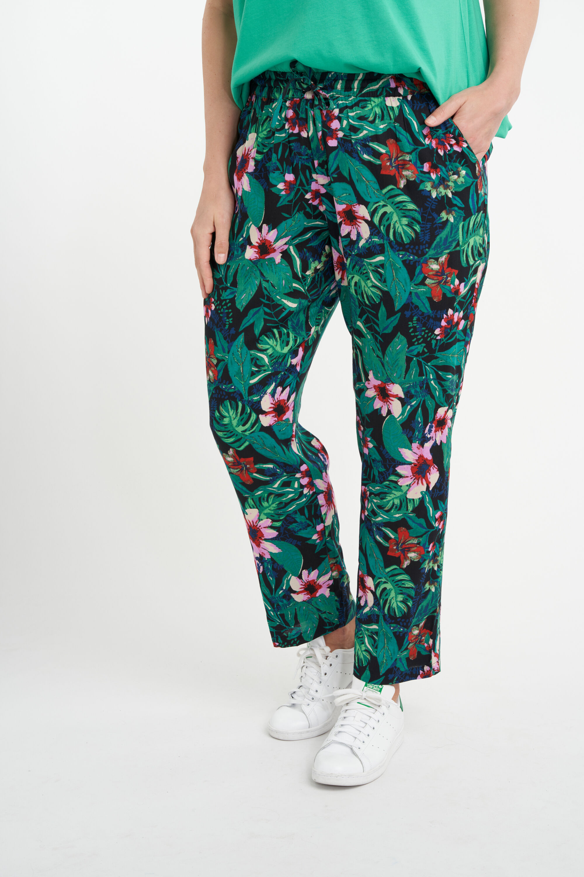 Pantalon ample  image number 0