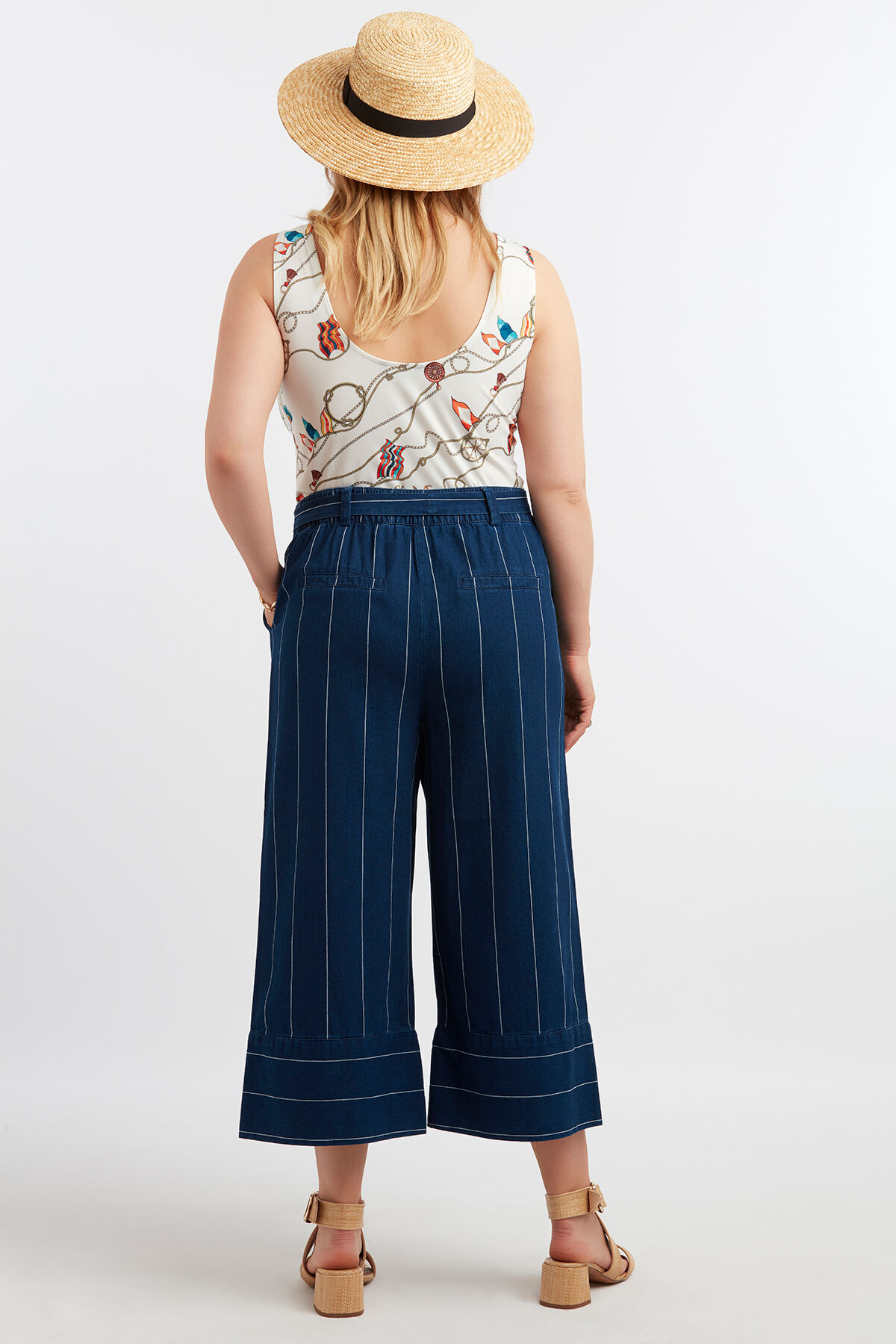 Jeans court &agrave; rayures fines image number 5