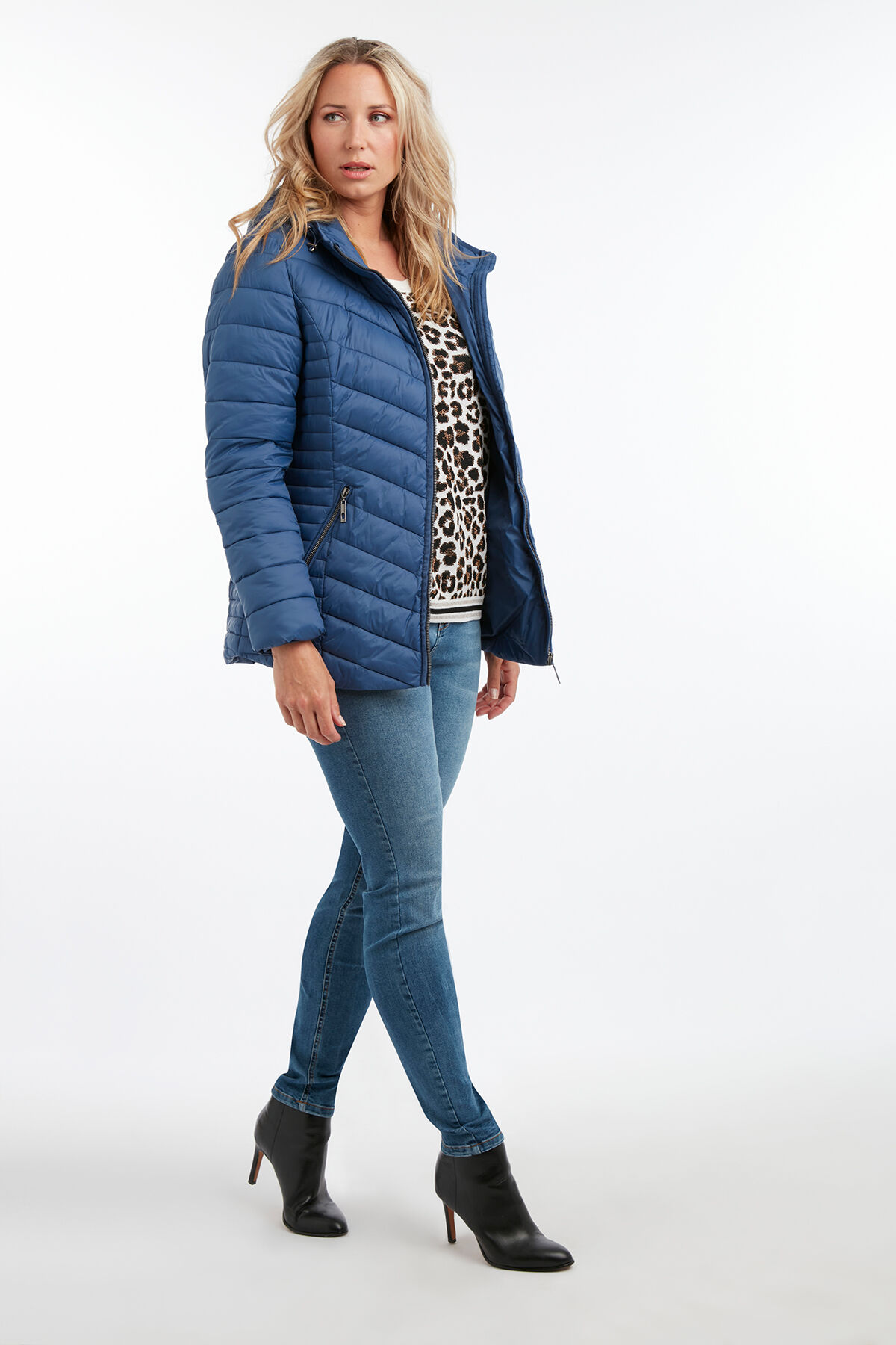 Veste l&eacute;g&egrave;re de mi-saison image number 3