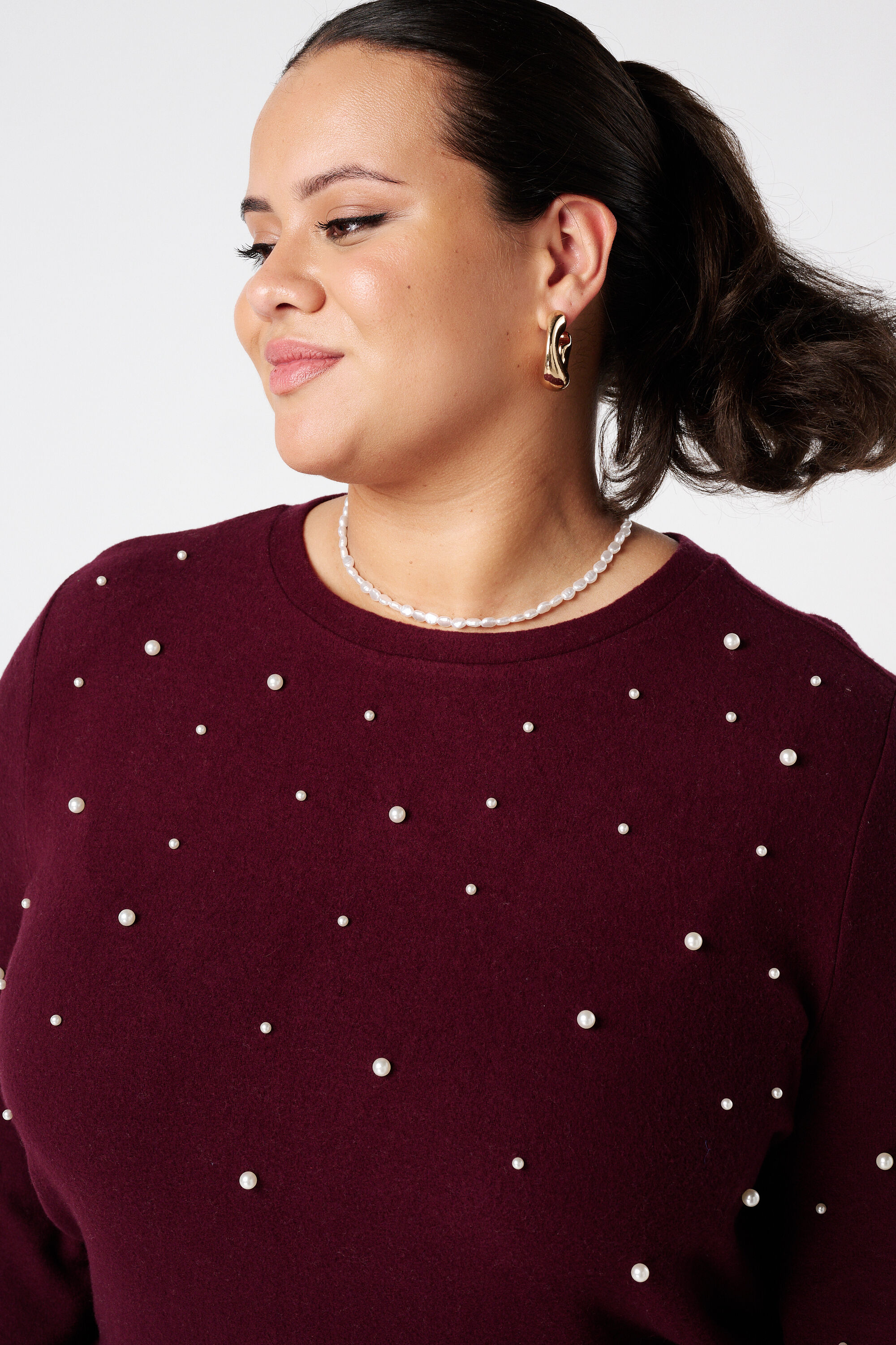 Pull bross&eacute; avec imprim&eacute; perle image number 4