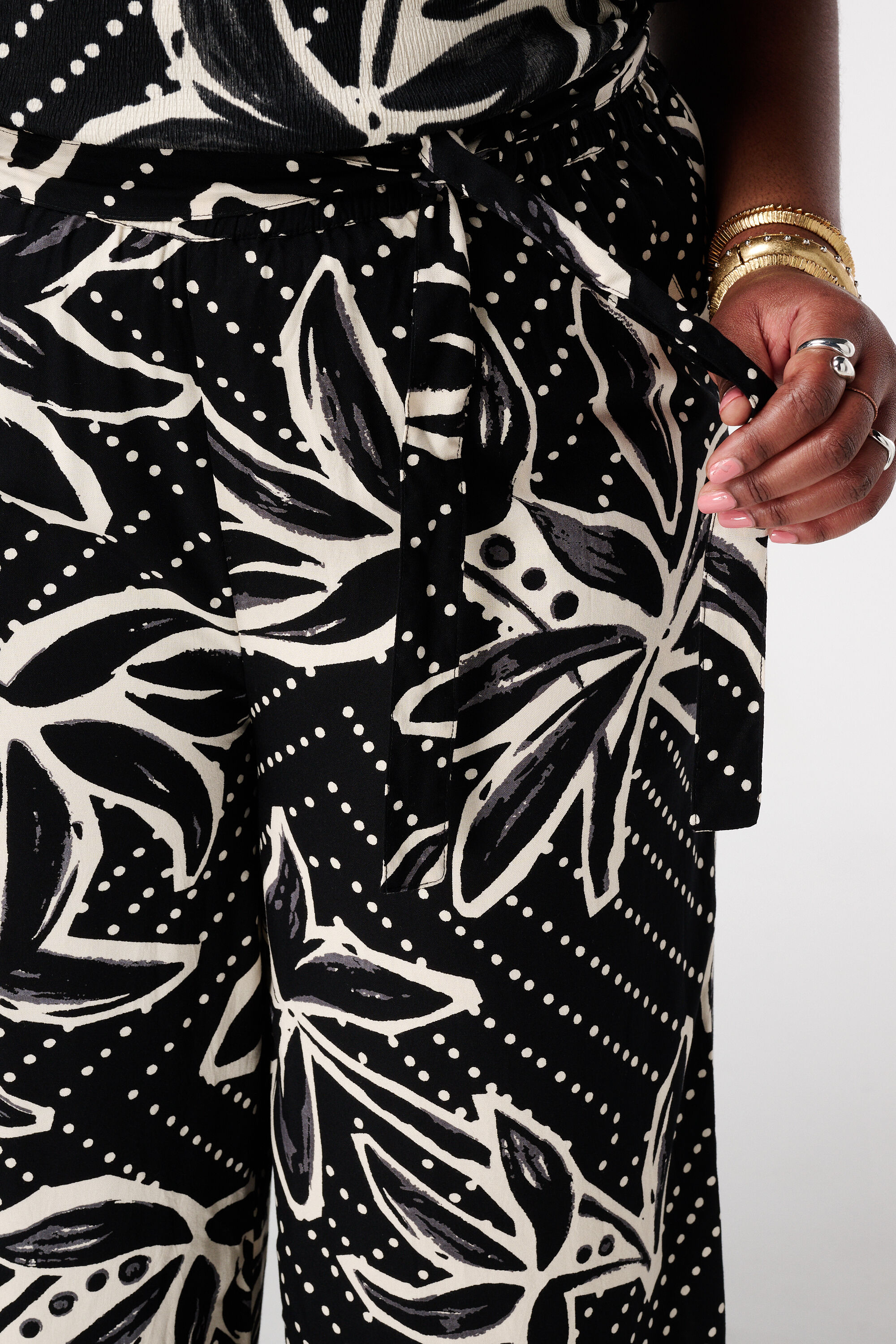 Pantalon wide leg imprim&eacute; image number 4