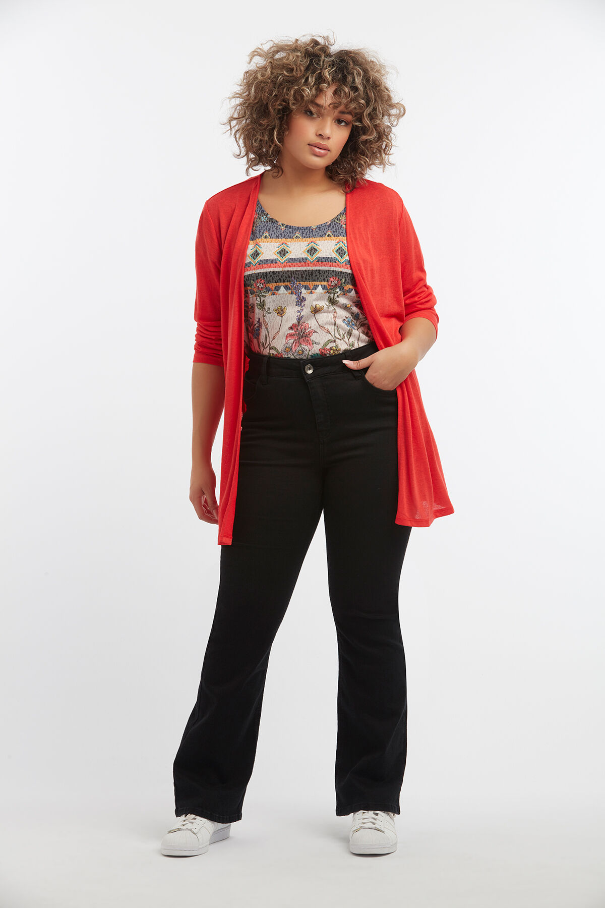 Fin cardigan ouvert image number 3