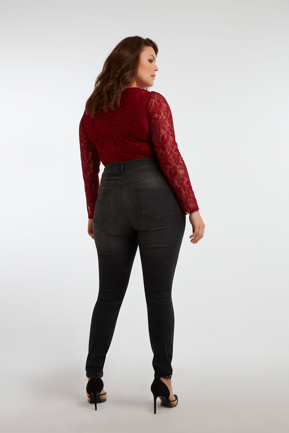 Body en dentelle image number 6