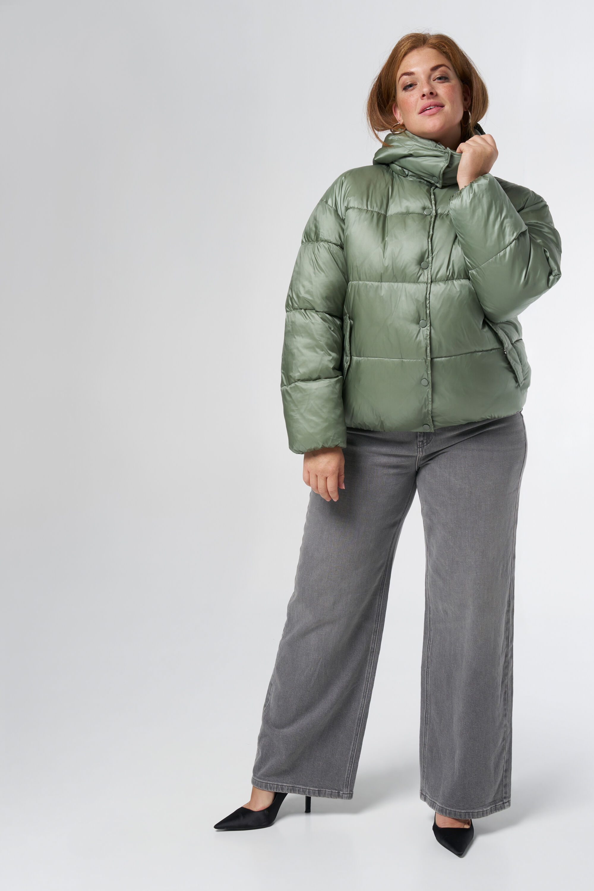 Veste courte matelass&eacute;e image number 5