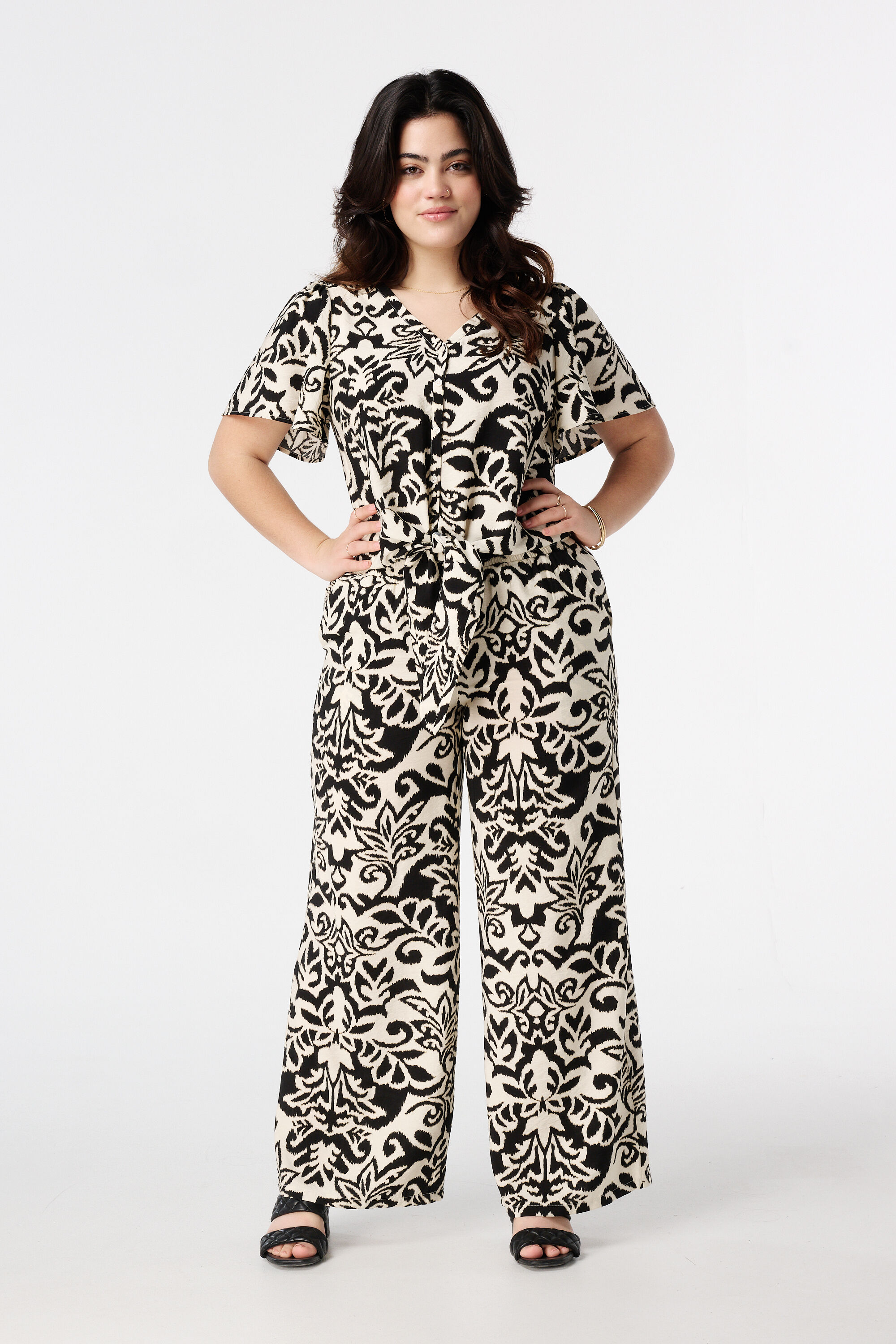 Chemisier avec n&oelig;ud fantaisie image number 5