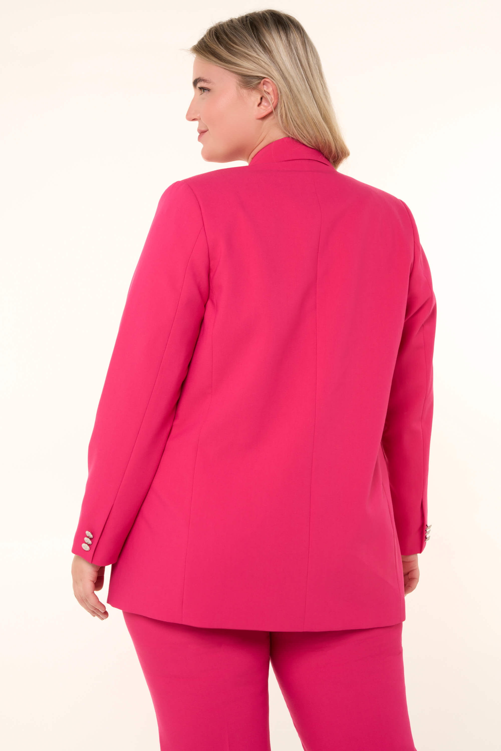 Blazer image number 4