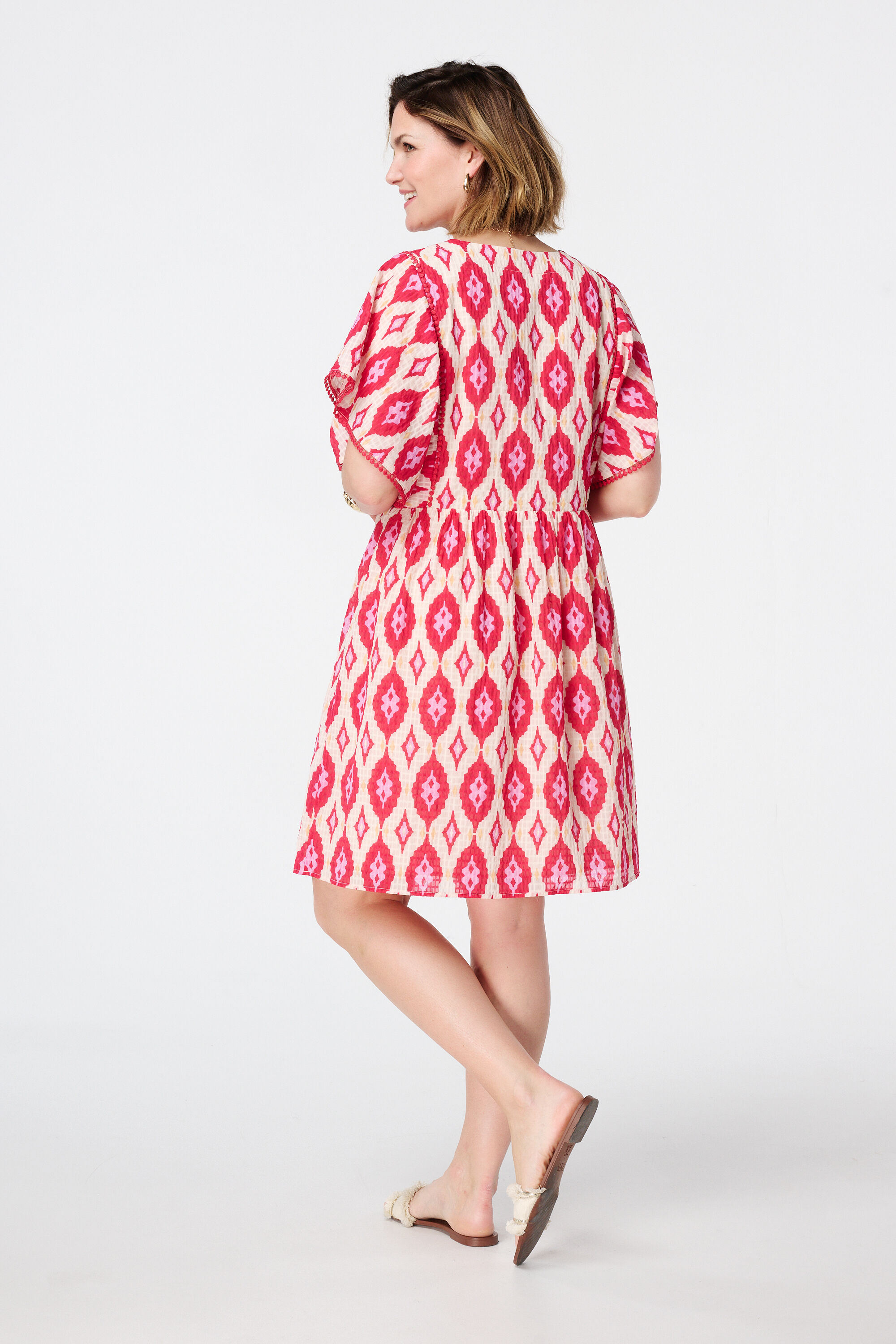 Robe avec col en V et mancherons  image number 3