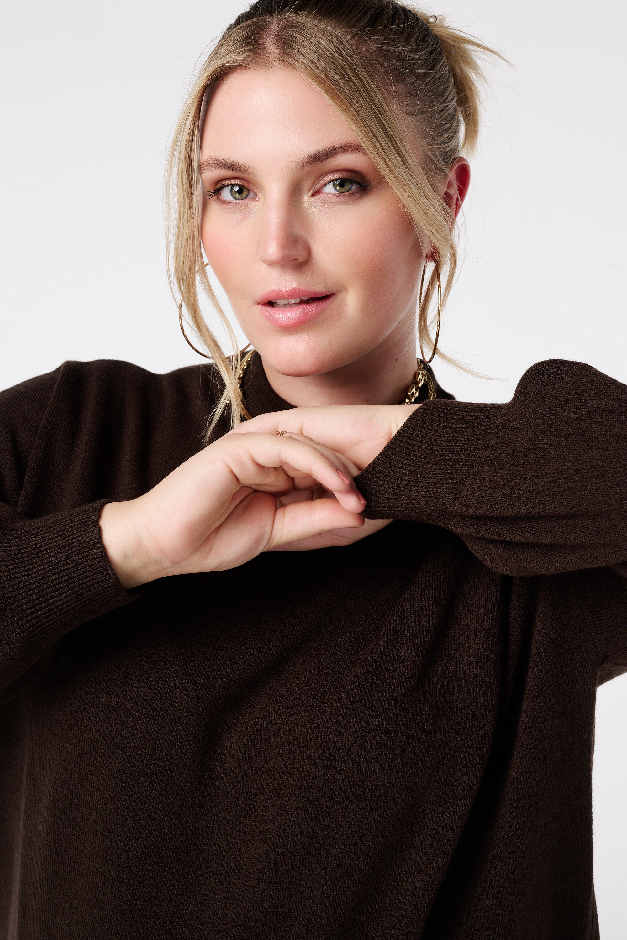 Pull en maille fine &agrave; manches ballon image number 4