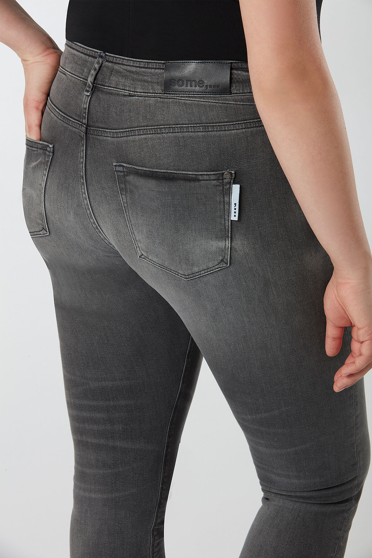 Femmes some jeans skinny coupe O gris MS Mode