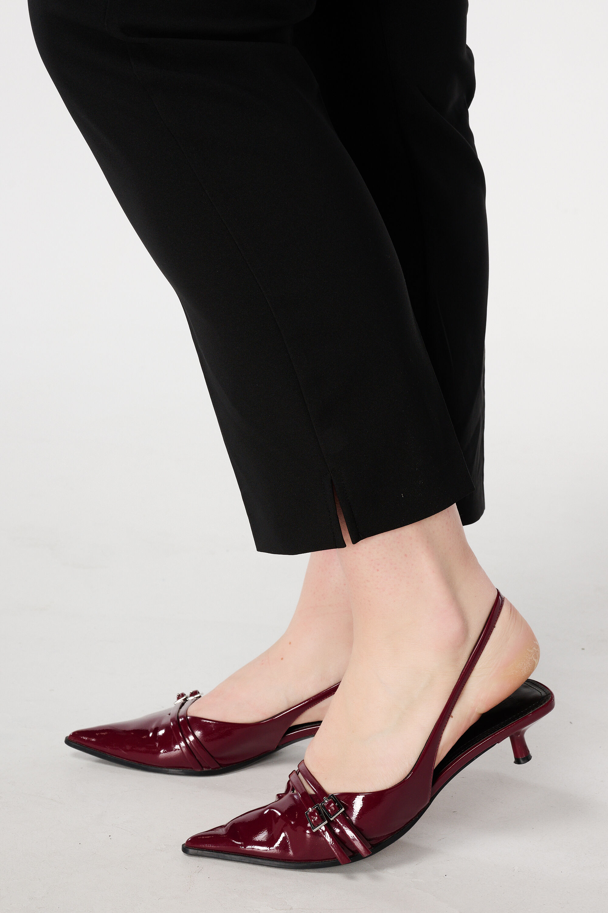 Pantalon droit &agrave; taille &eacute;lastique image number 4