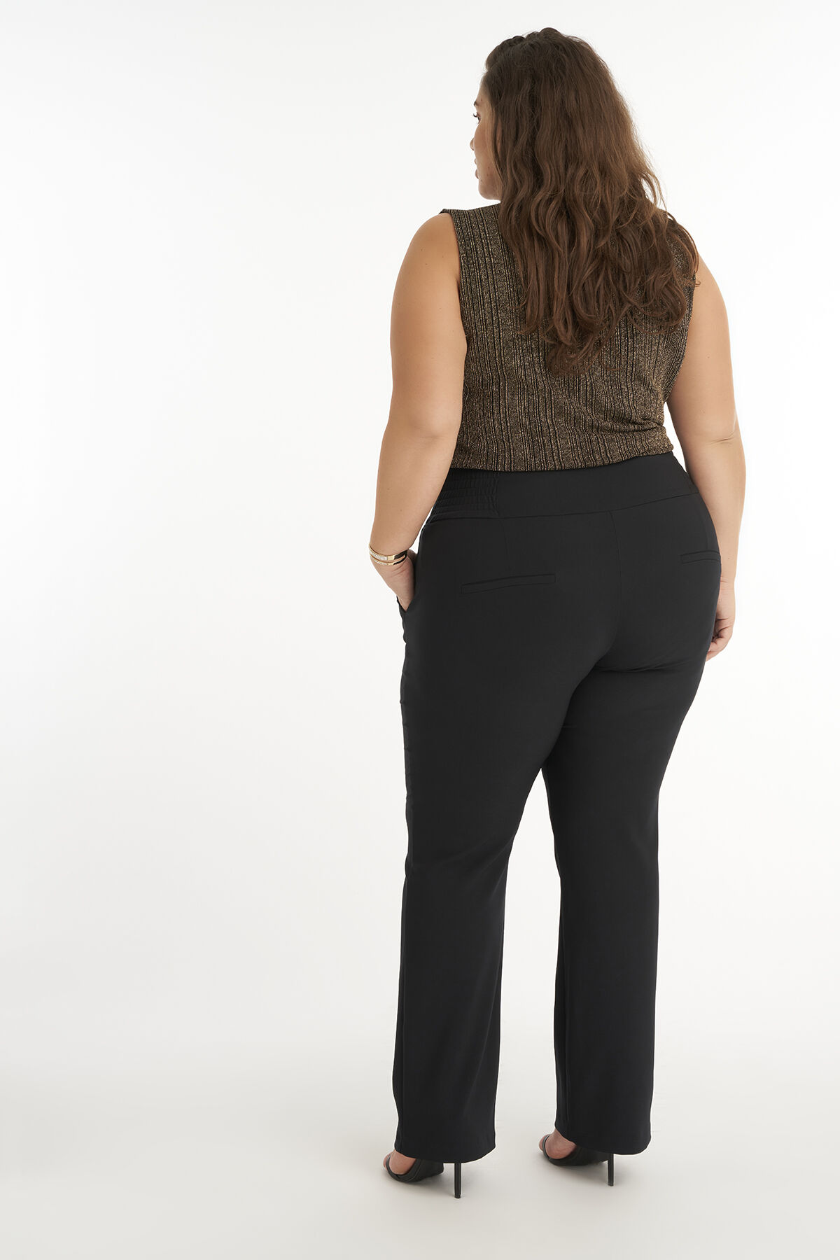 Pantalon &agrave; jambes larges image number 3