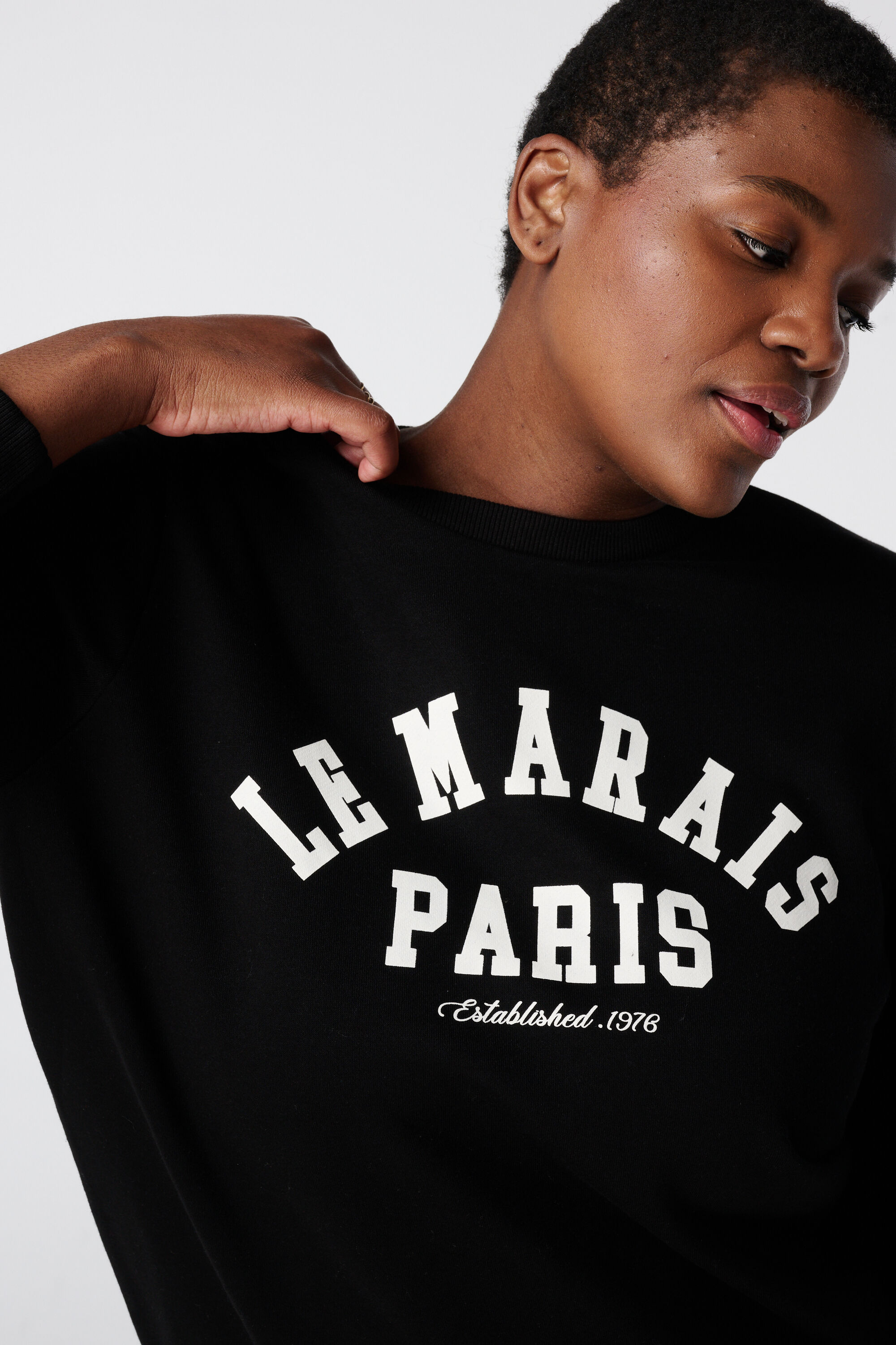 Pull avec inscription image number 4