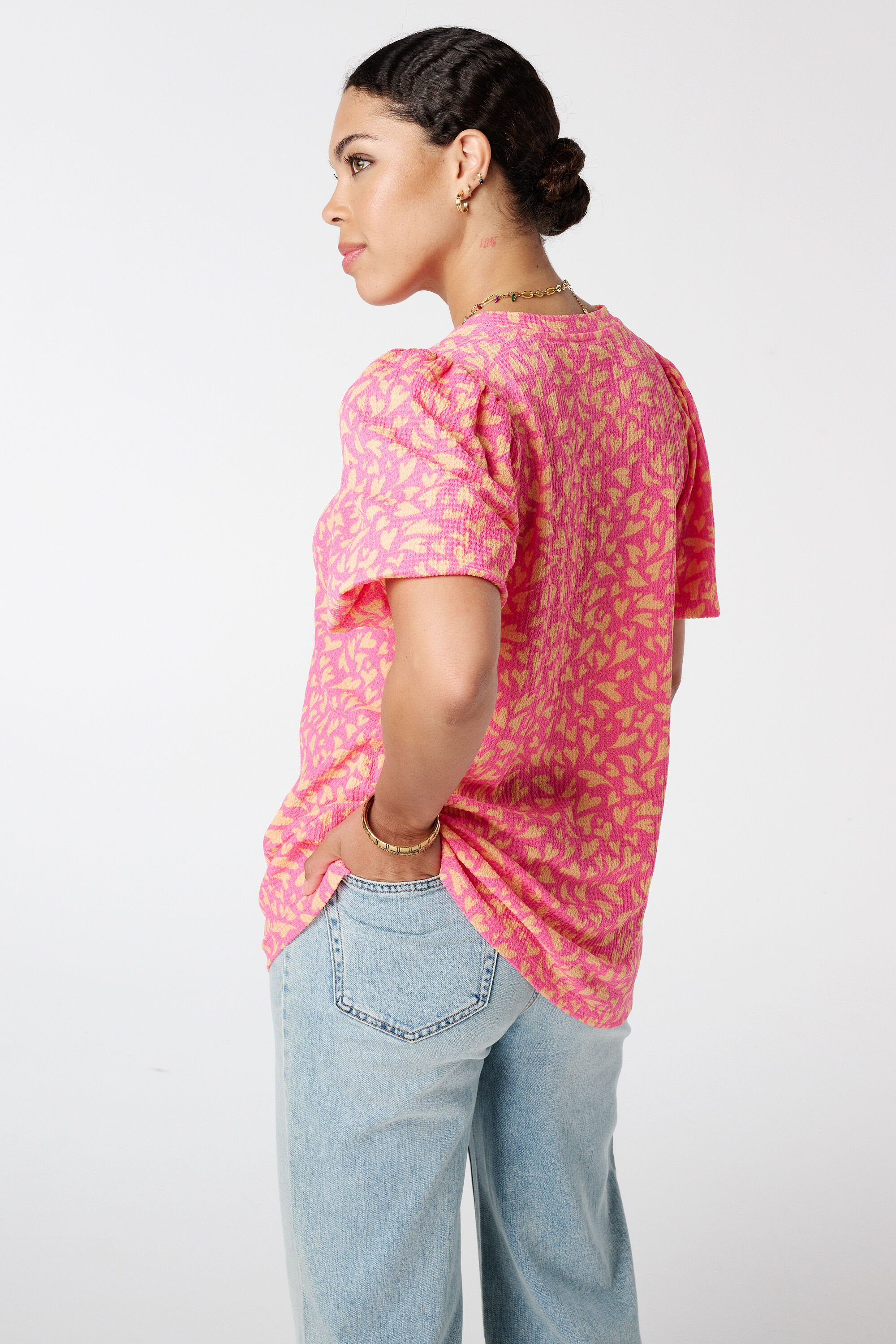 Haut &agrave; manches bouffantes image number 3