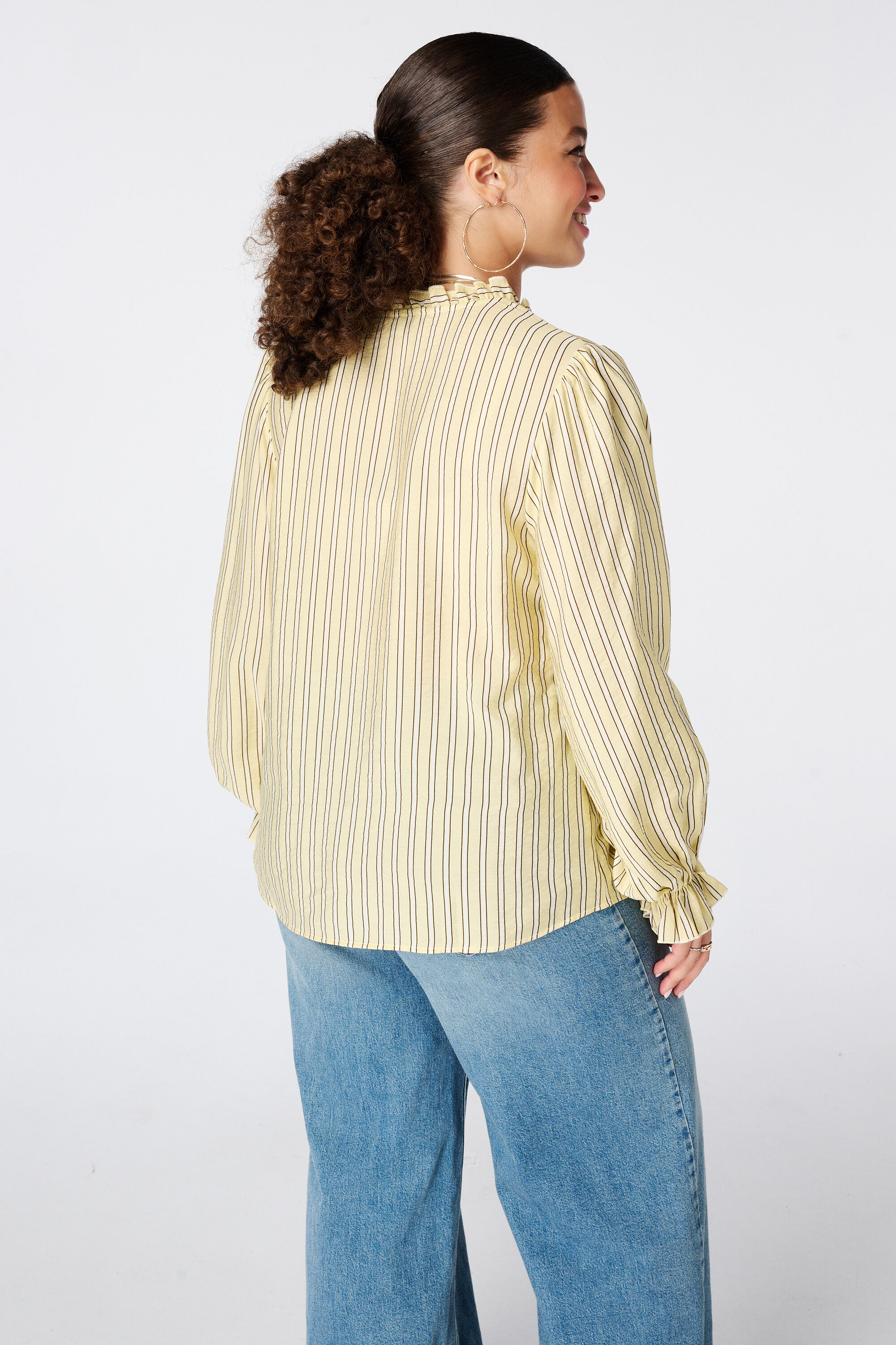 Blouse &agrave; volants image number 3
