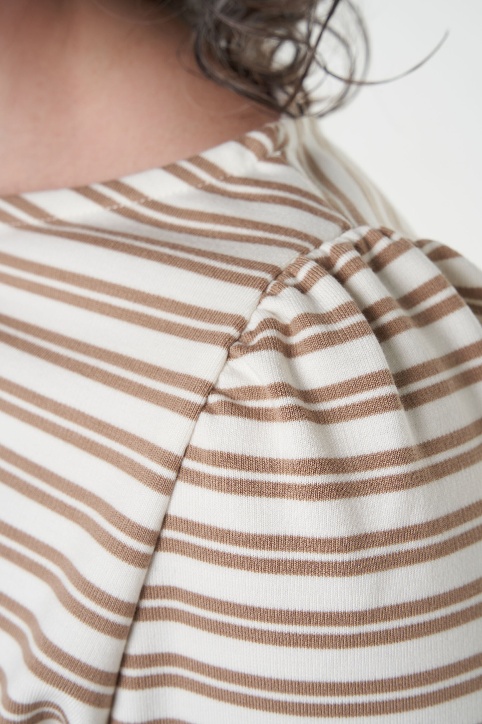 Haut &agrave; rayures image number 5