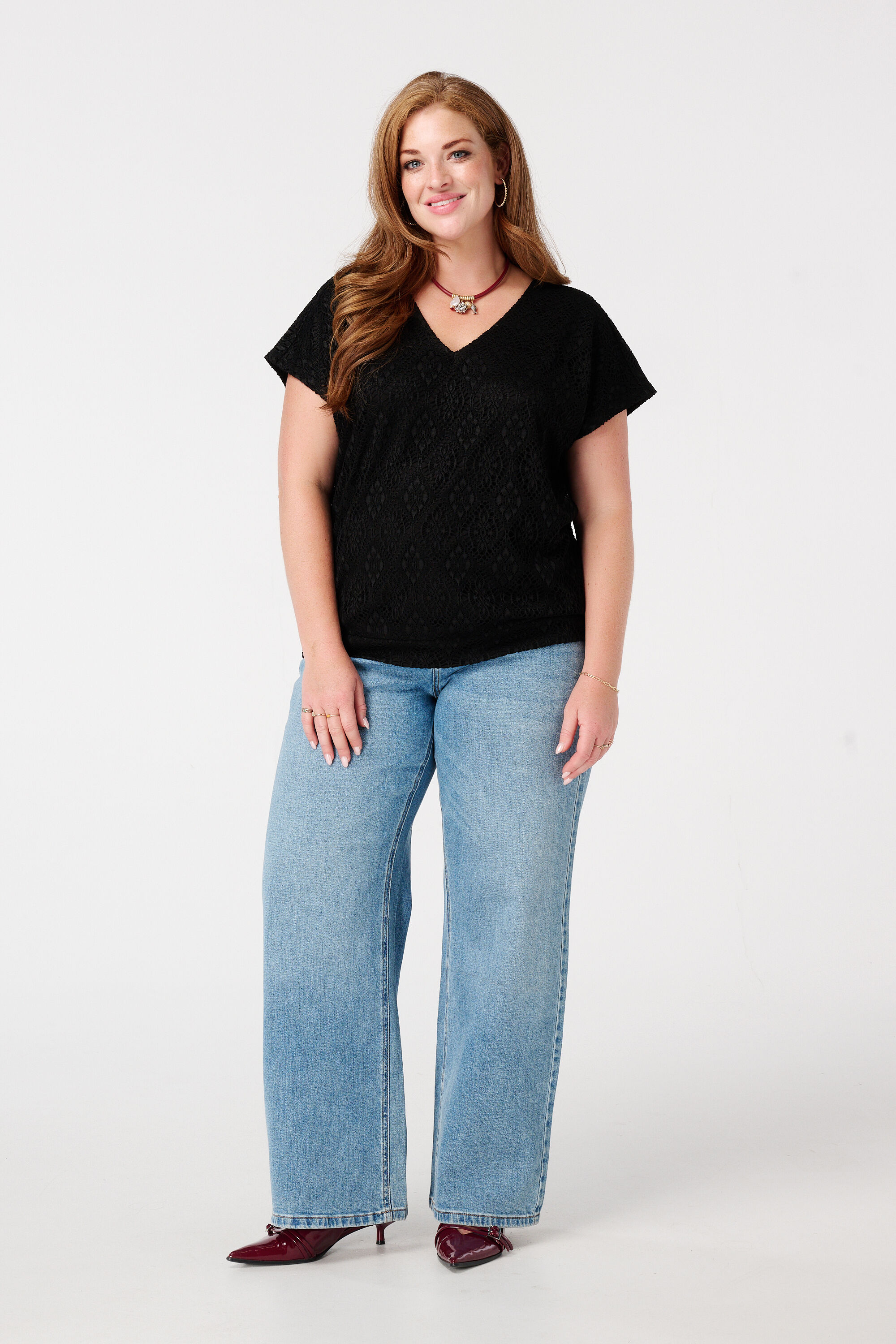 Top en dentelle image number 5