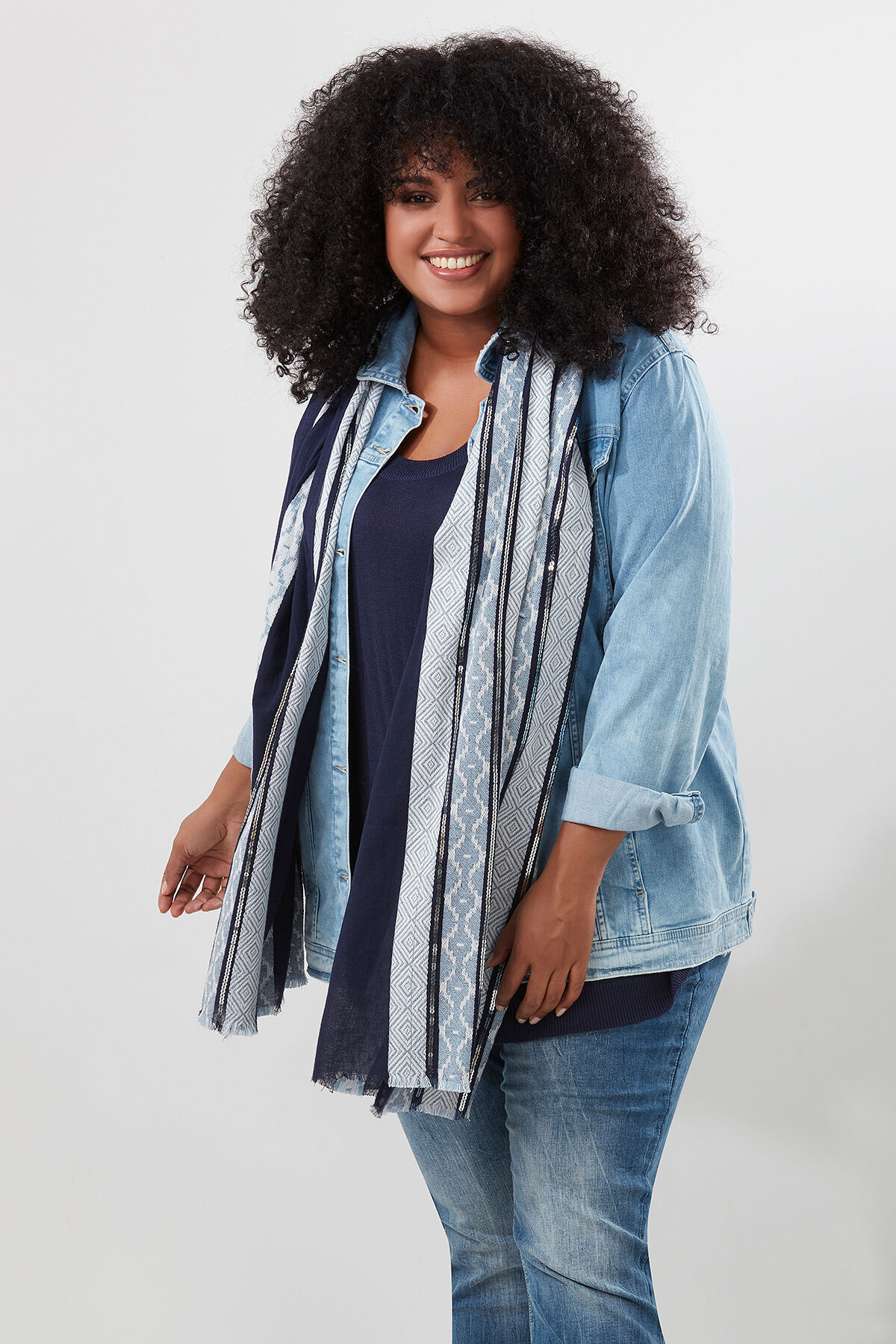 &Eacute;charpe avec rayures jacquard image number 0