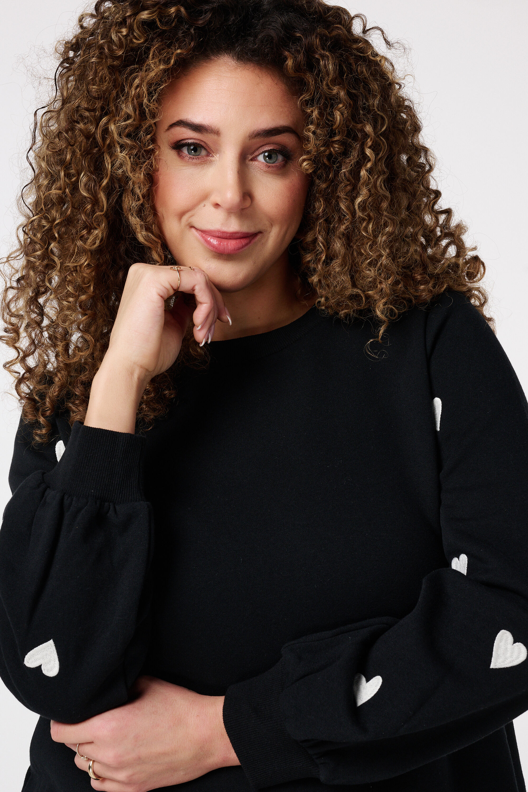 Robe avec c&oelig;urs fantaisie image number 4