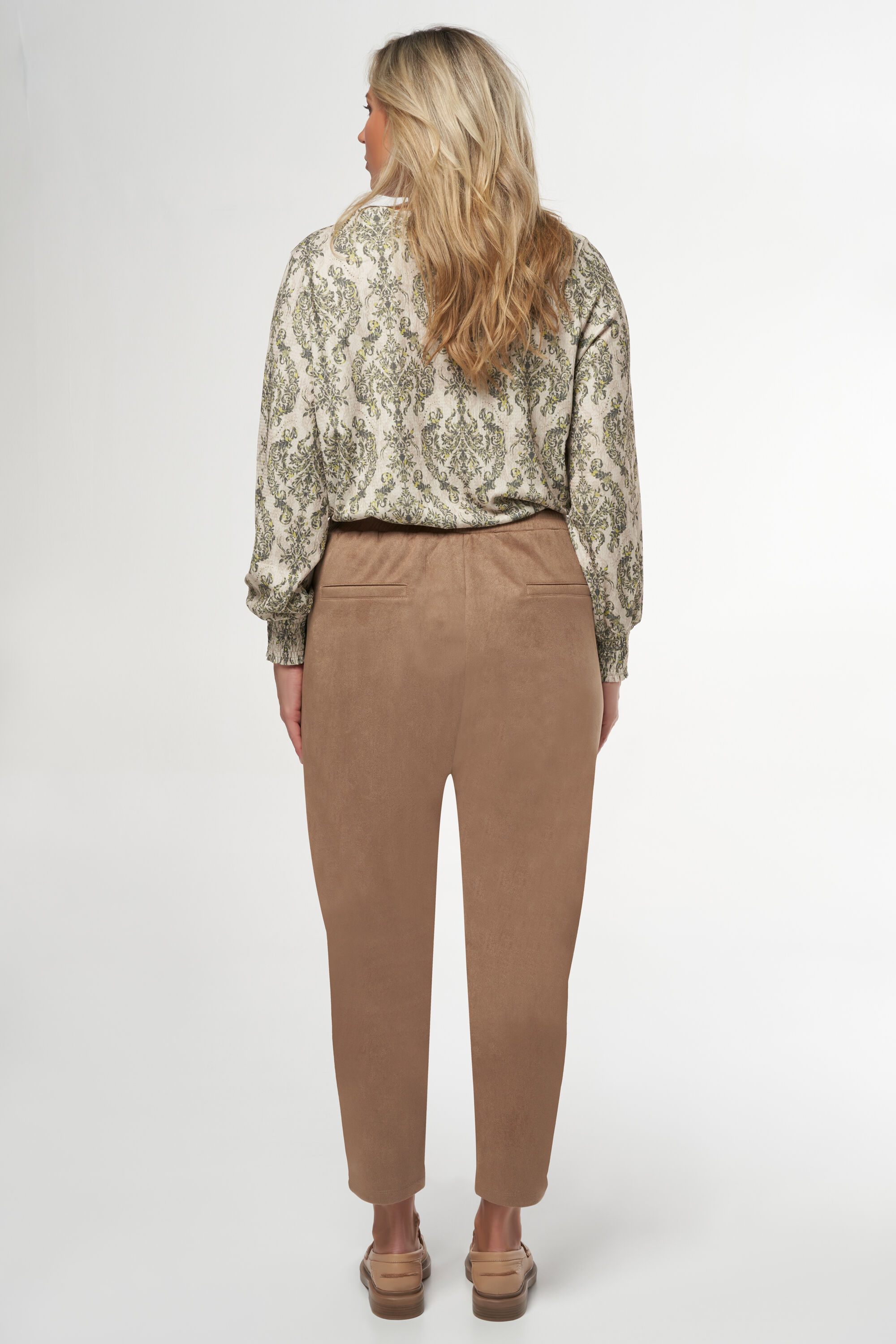 Pantalon en daim image number 3