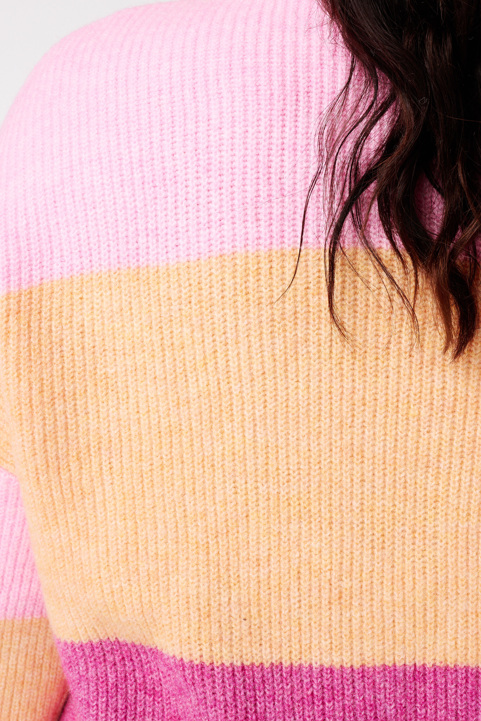 Pull en maille avec manches &eacute;vas&eacute;es image number 6