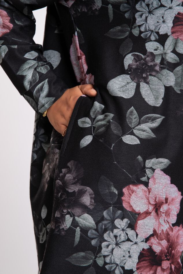 Robe pull avec imprimé floral image number 6