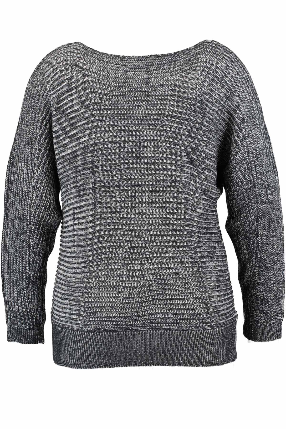 Pull avec dentelle image number 2