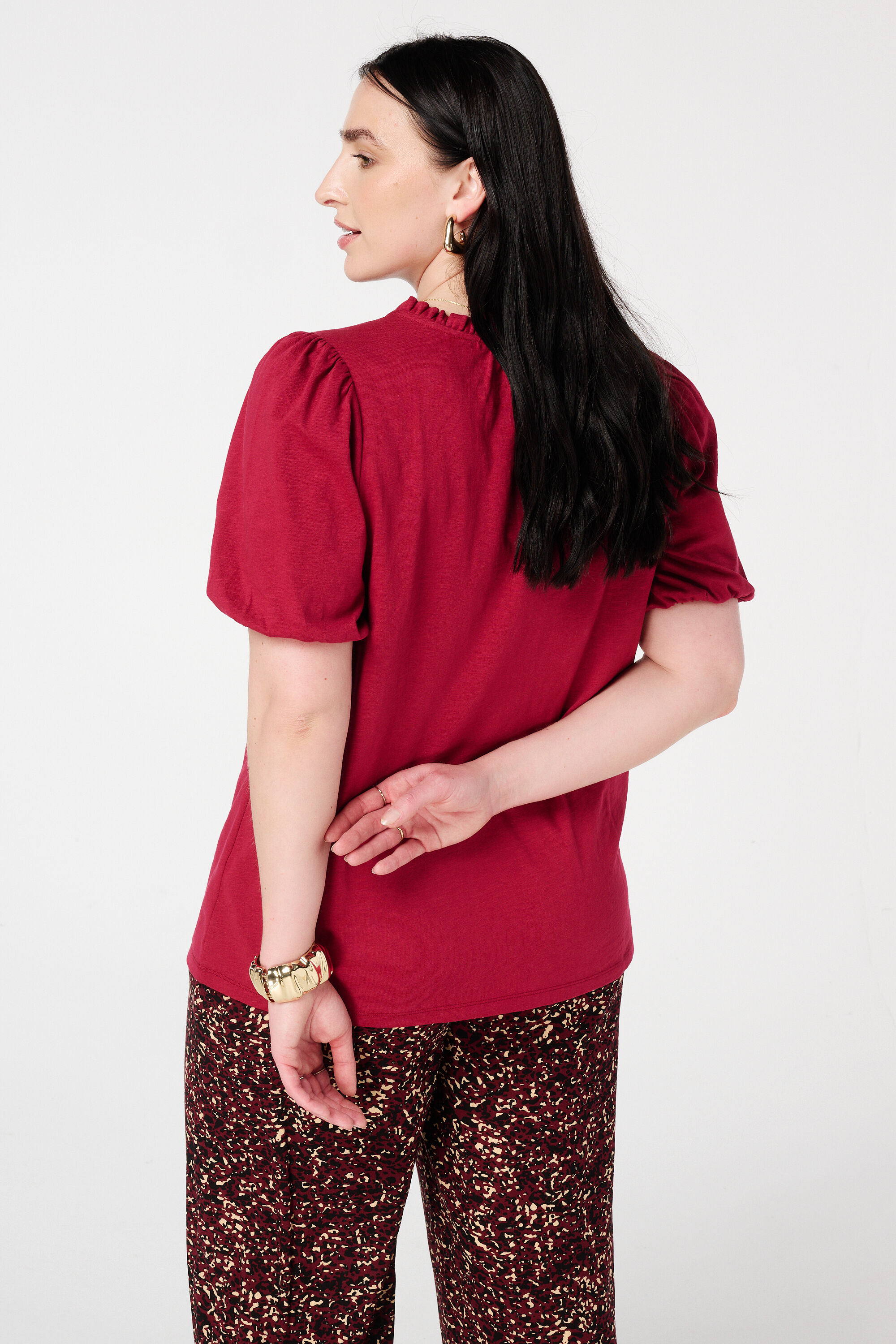 Haut avec col en V &agrave; volants image number 3