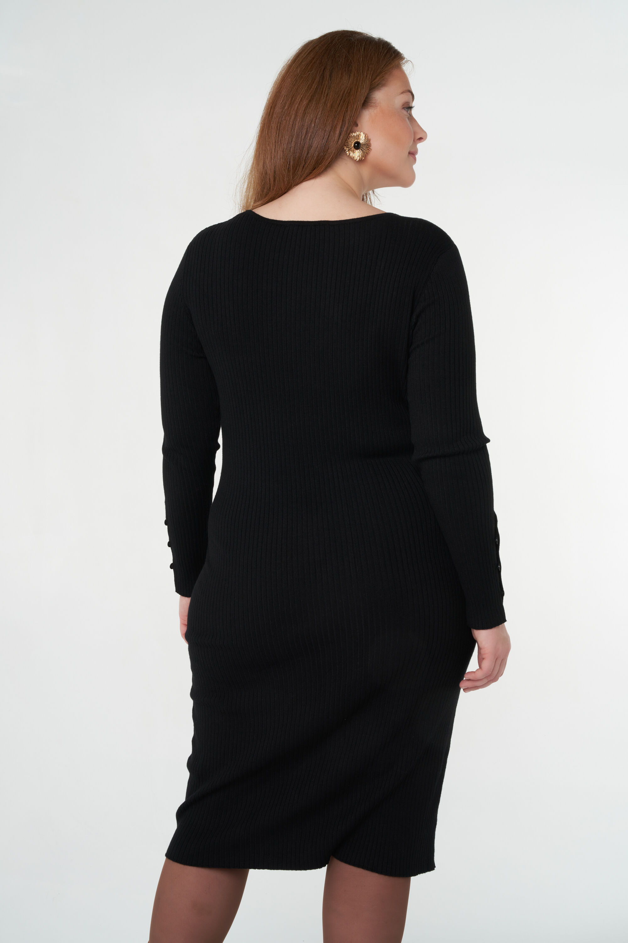 Robe en maille c&ocirc;tel&eacute;e image number 4