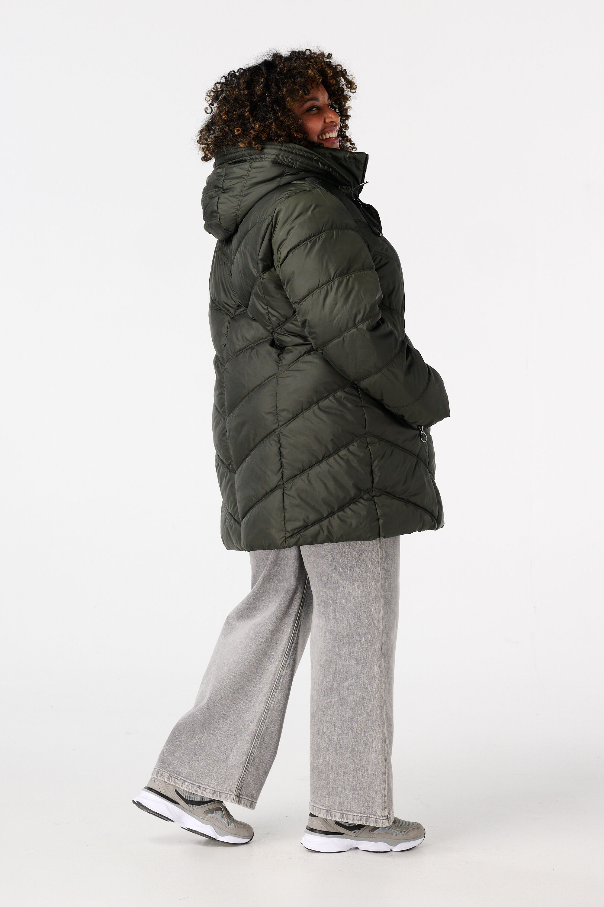 Veste &agrave; capuche image number 3