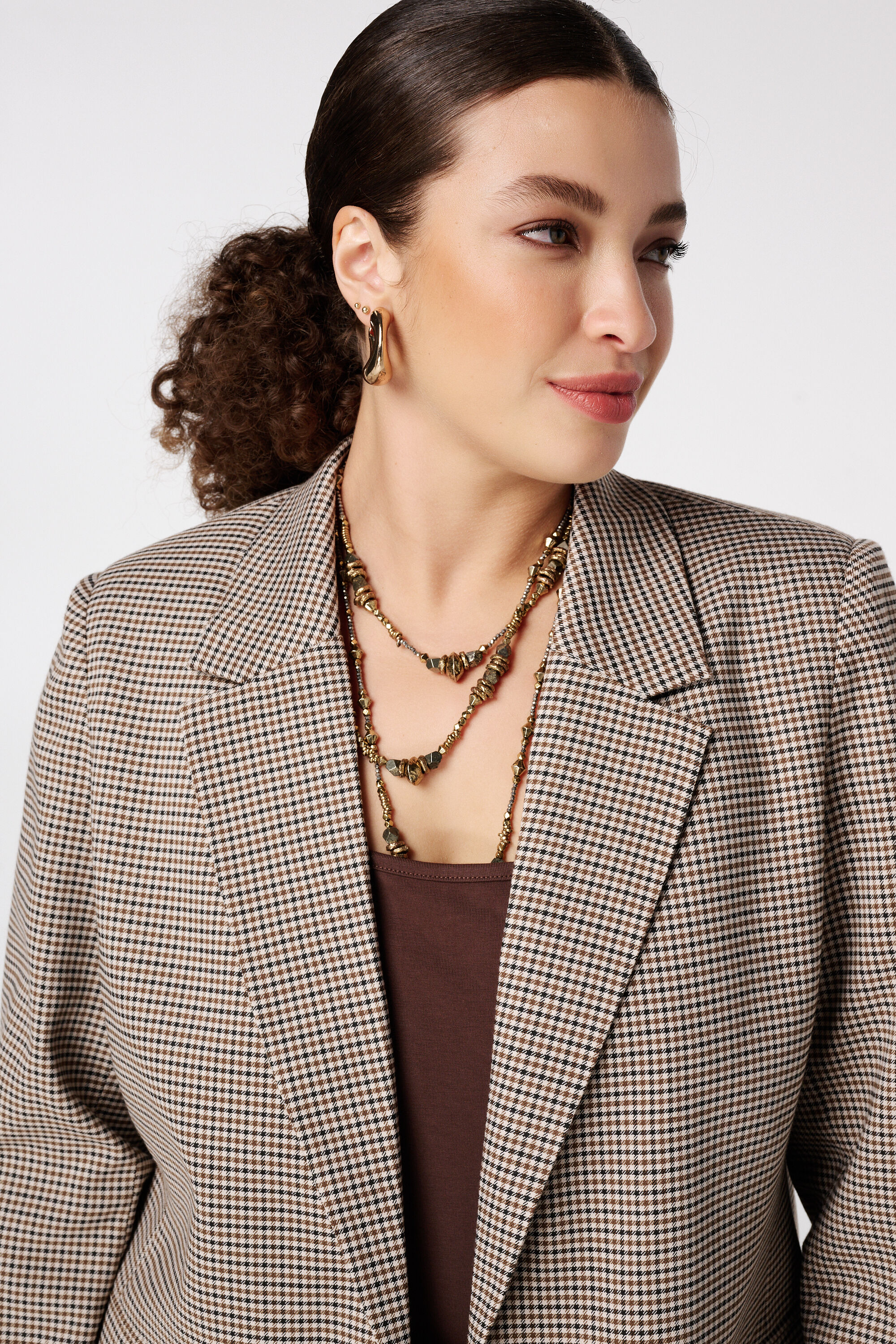 Blazer &agrave; carreaux avec fermeture &agrave; boutons image number 4