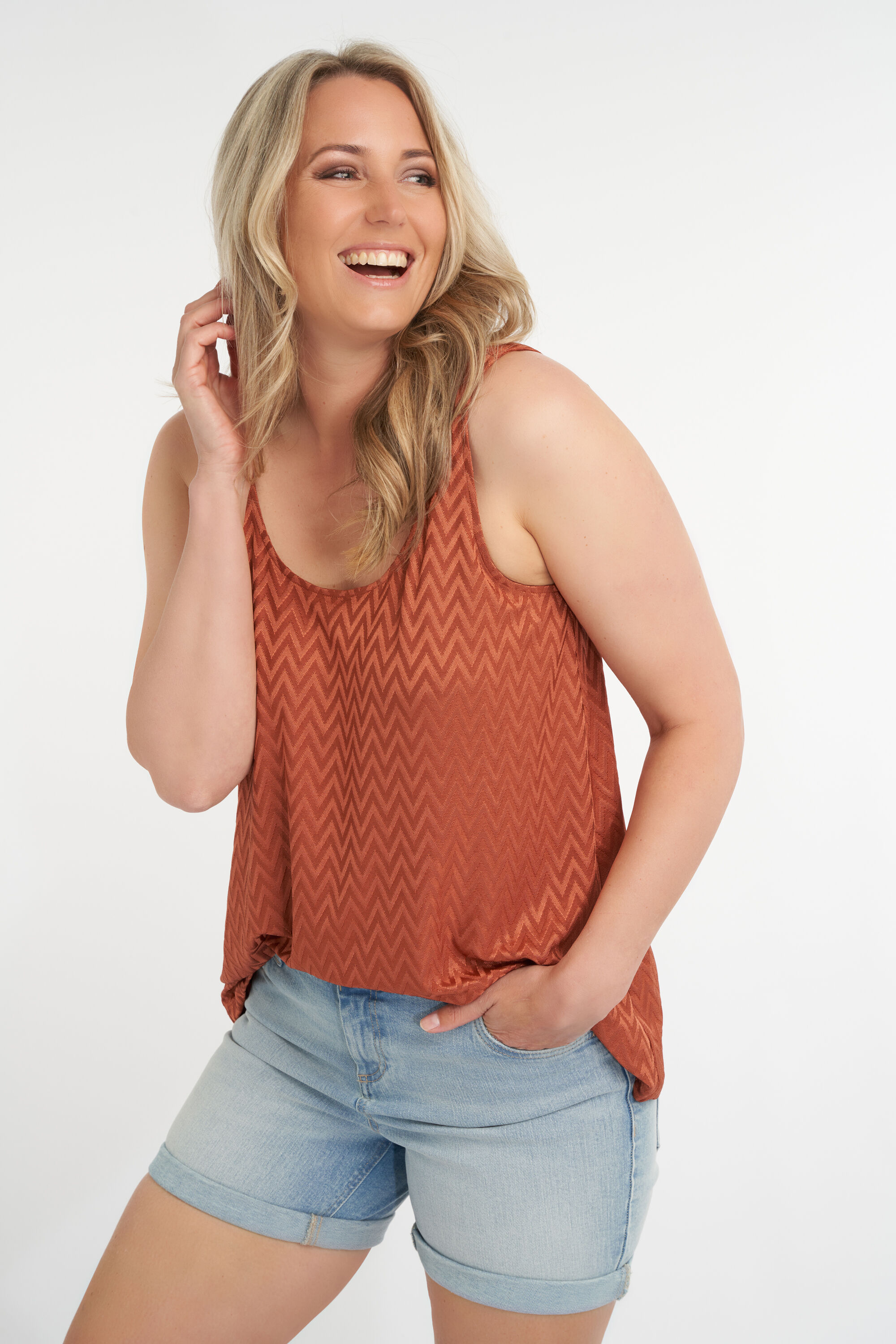 Haut sans manches et &agrave; imprim&eacute;