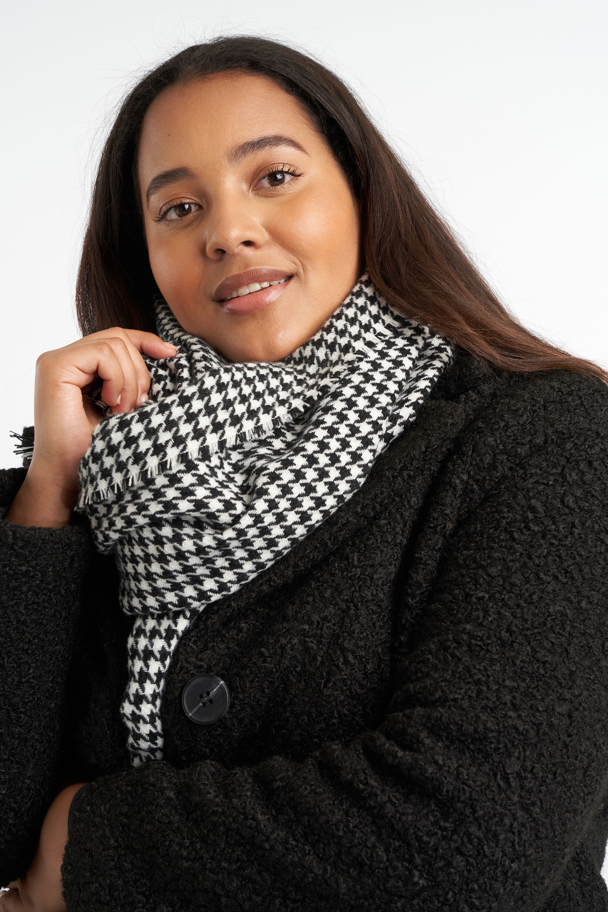 &Eacute;charpe &agrave; imprim&eacute; pied-de-poule image number 2