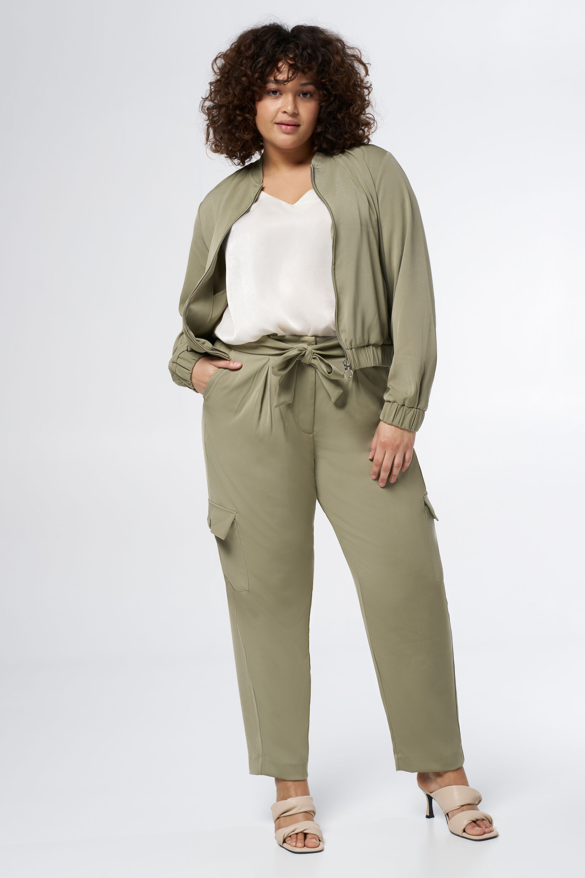 Blouson bomber avec poches image number 5