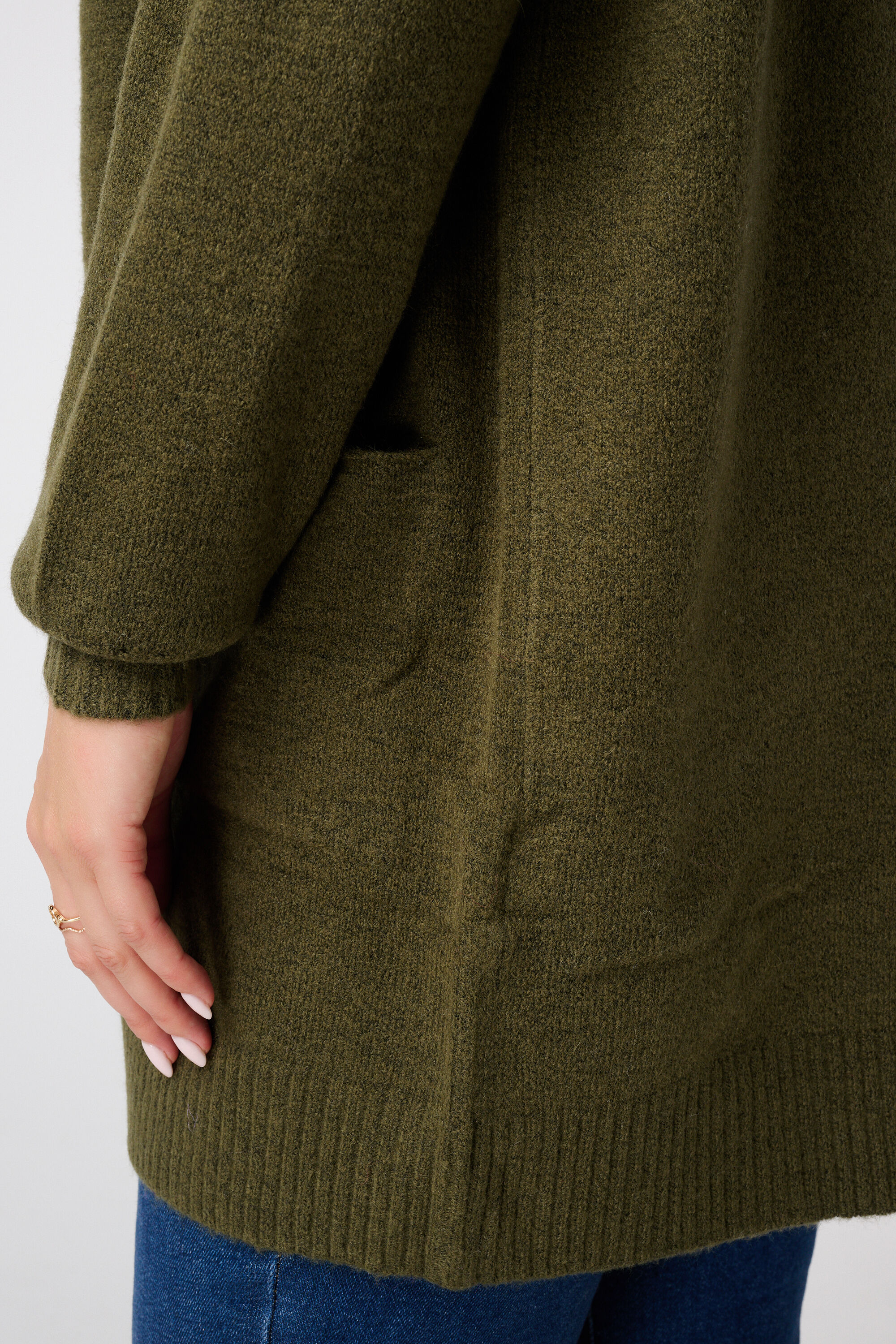 Cardigan mi-long avec poches lat&eacute;rales image number 6