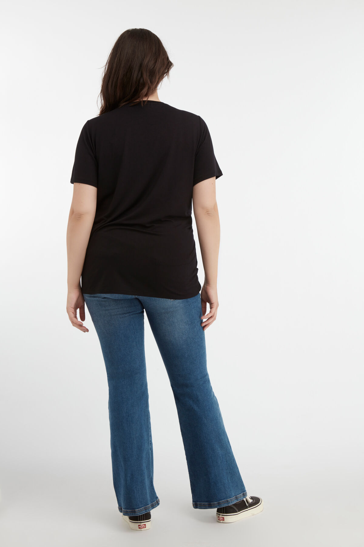 T-shirt &agrave; imprim&eacute; textuel et des strass image number 3