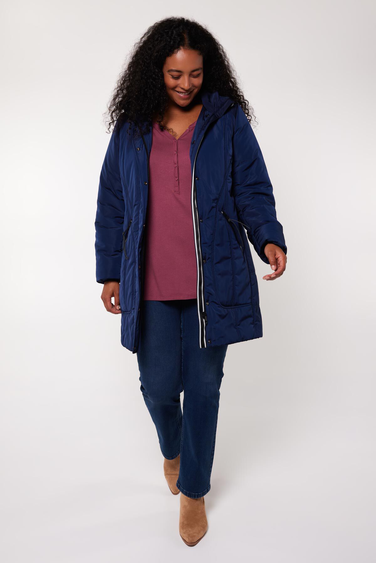 Veste matelass&eacute;e avec capuche image number 6