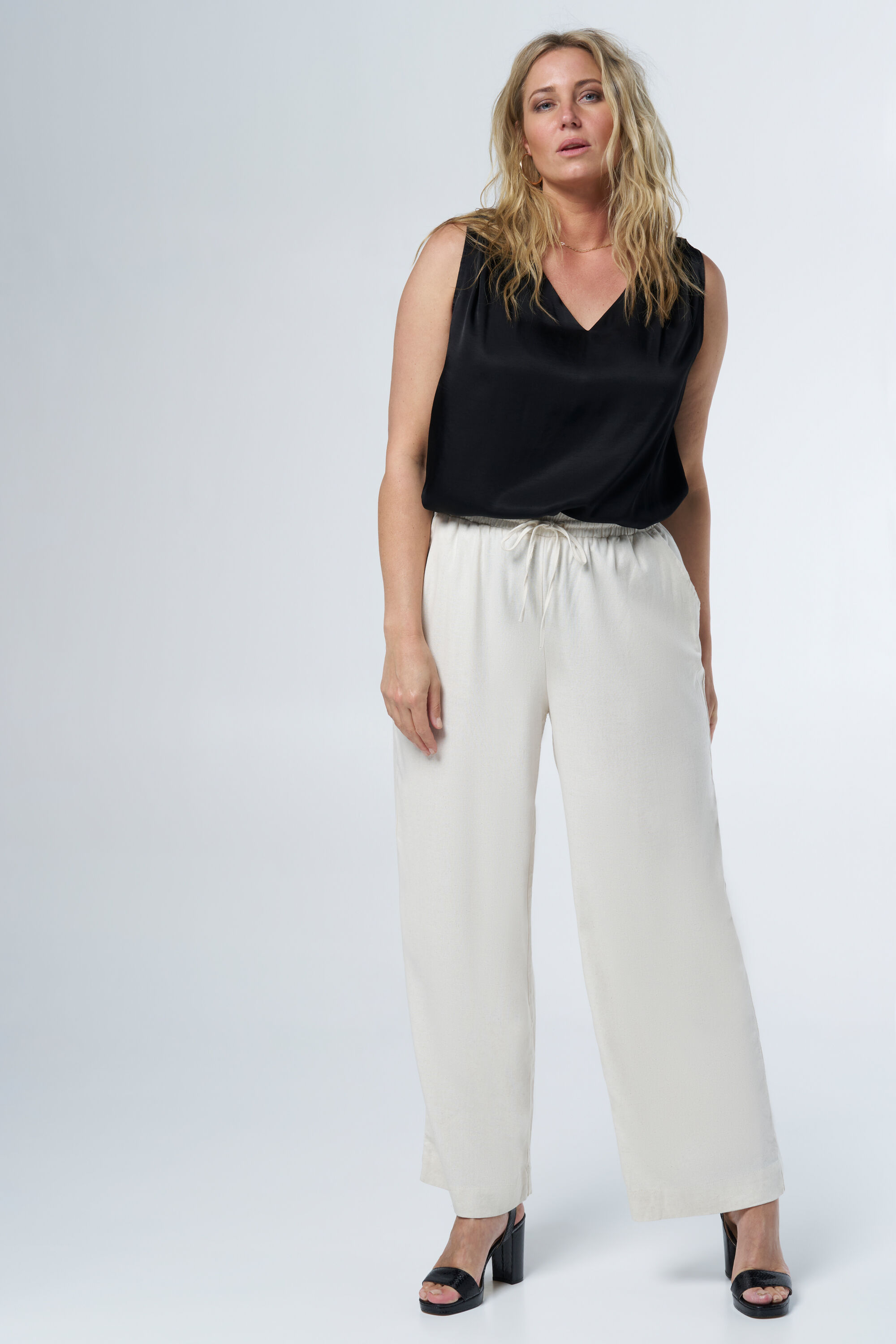 Pantalon en lin, avec taille extensible image number 6