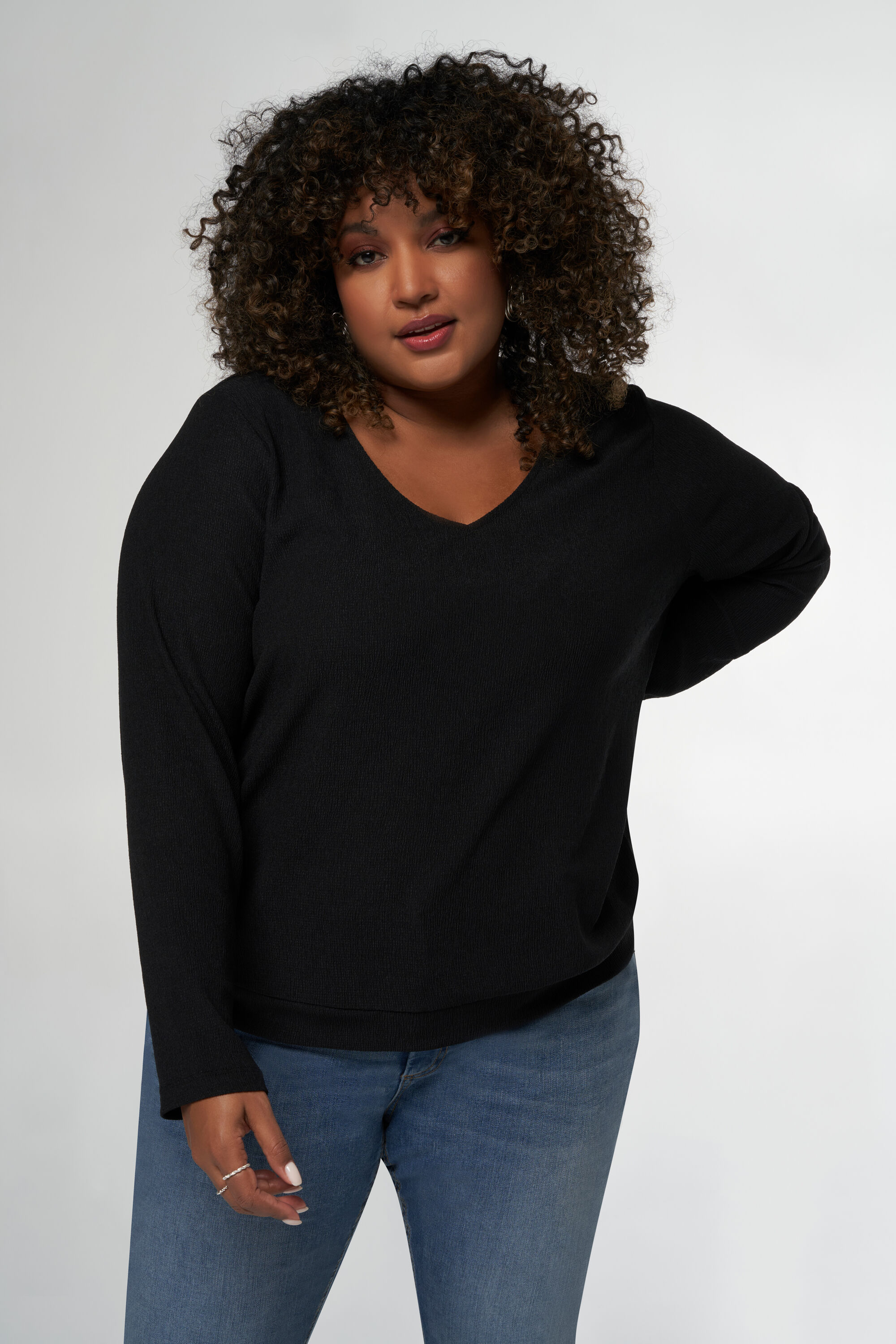 Top avec structure dans le tissu image number 5