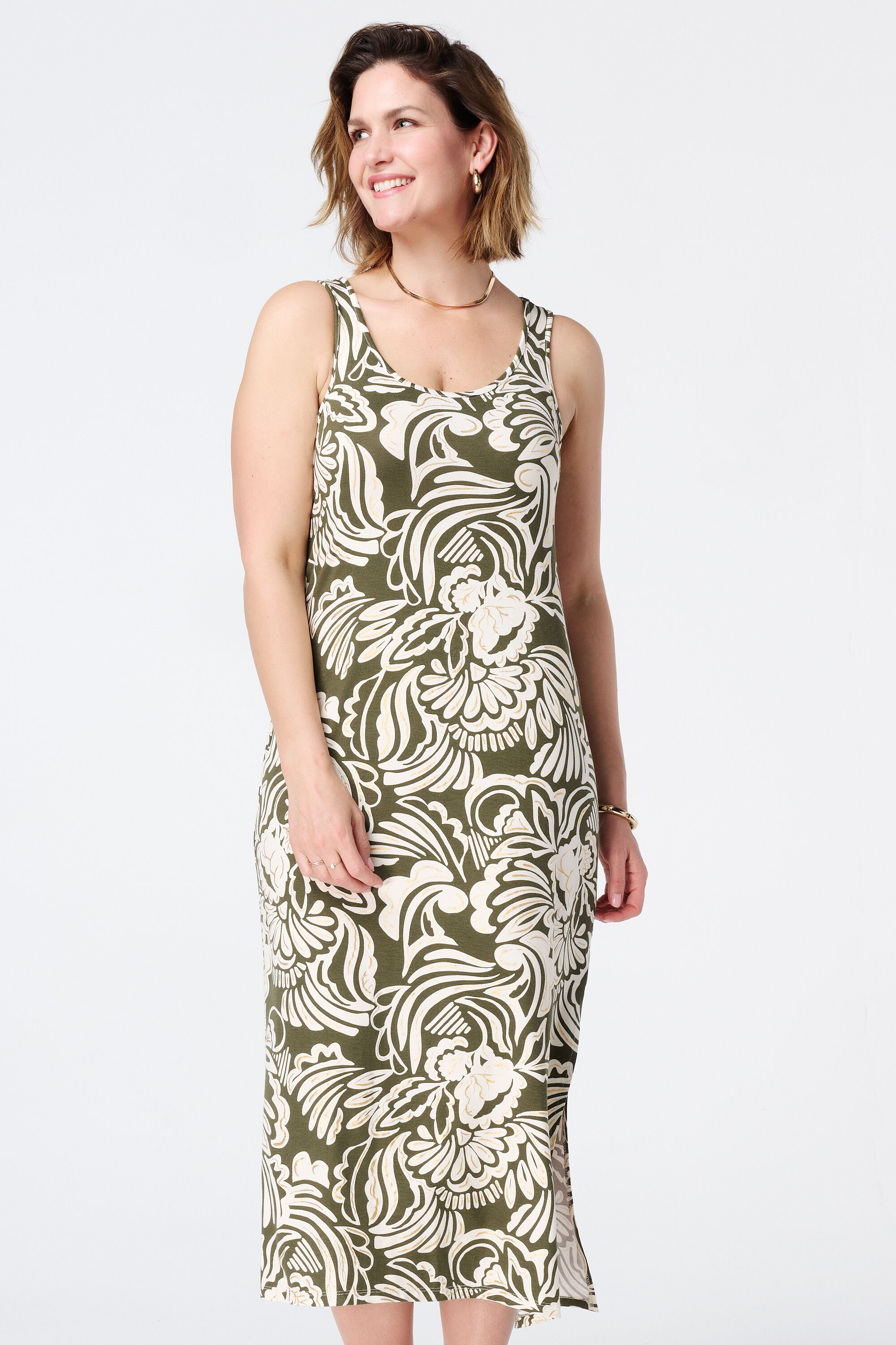 Robe longue avec d&eacute;tails m&eacute;talliques image number 5