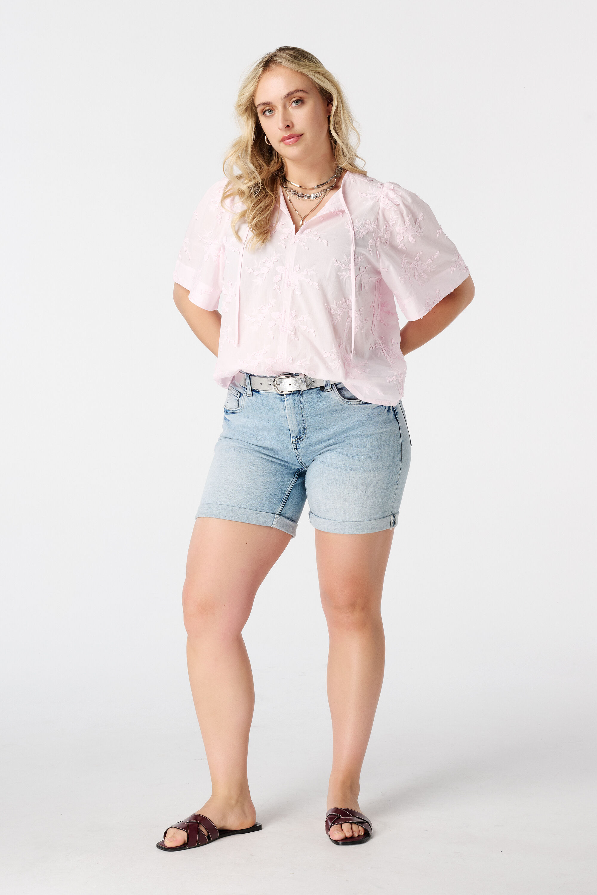 Blouse en coton avec broderie image number 5