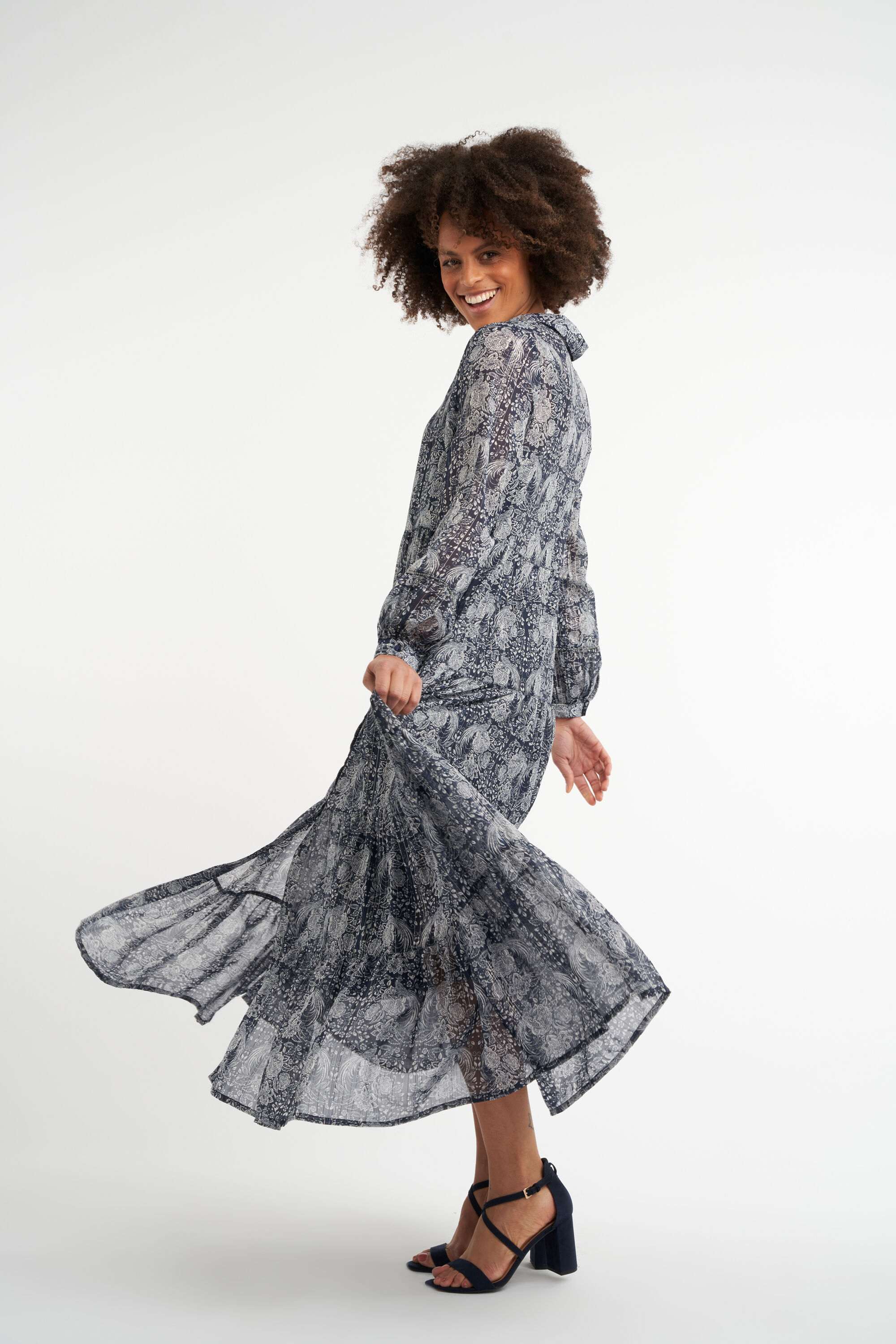 Robe longue &agrave; imprim&eacute; floral image number 6