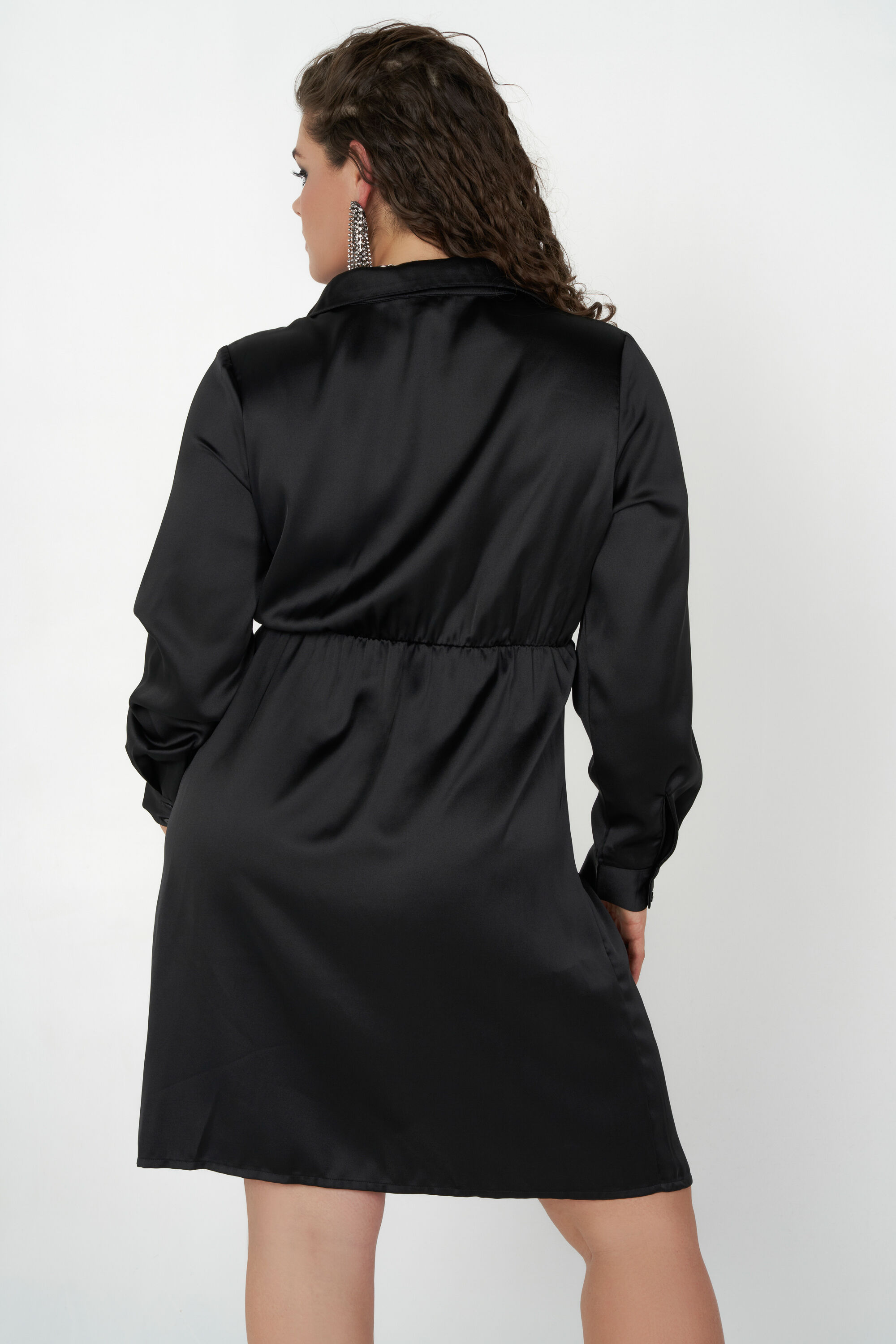 Robe midi en satin image number 3