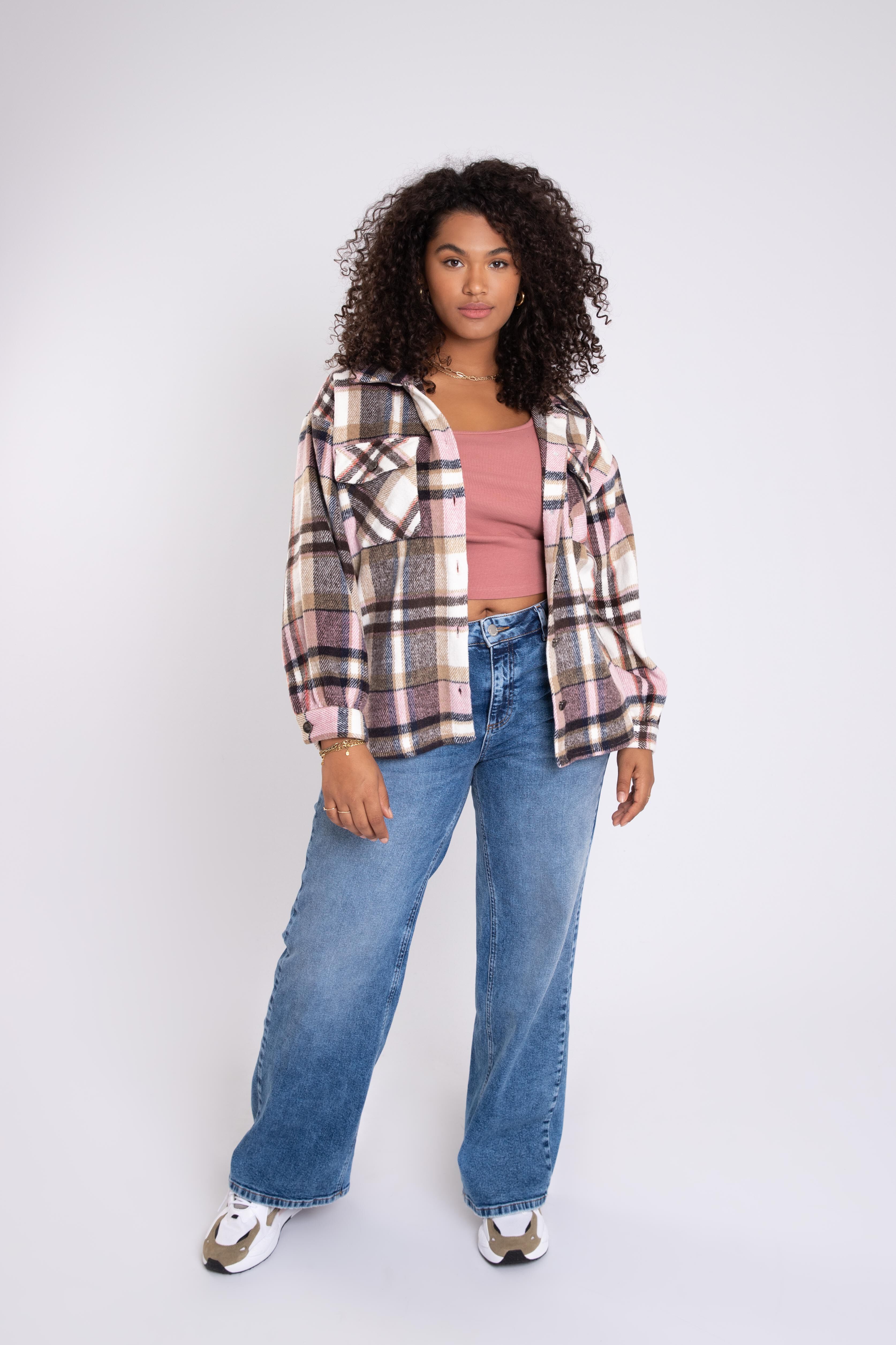 Shacket courte &agrave; carreaux  image number 6