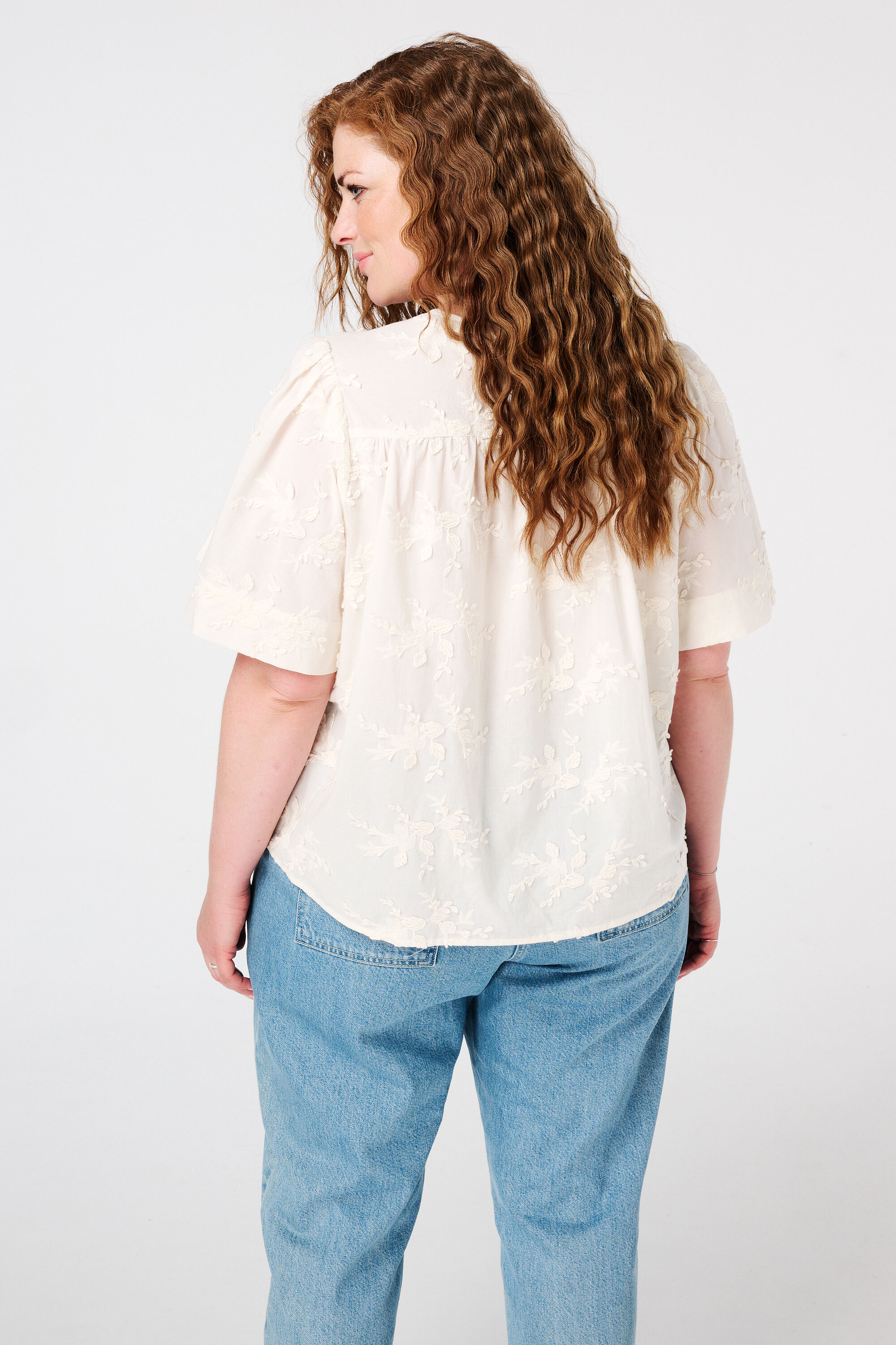 Haut &agrave; col rond image number 3