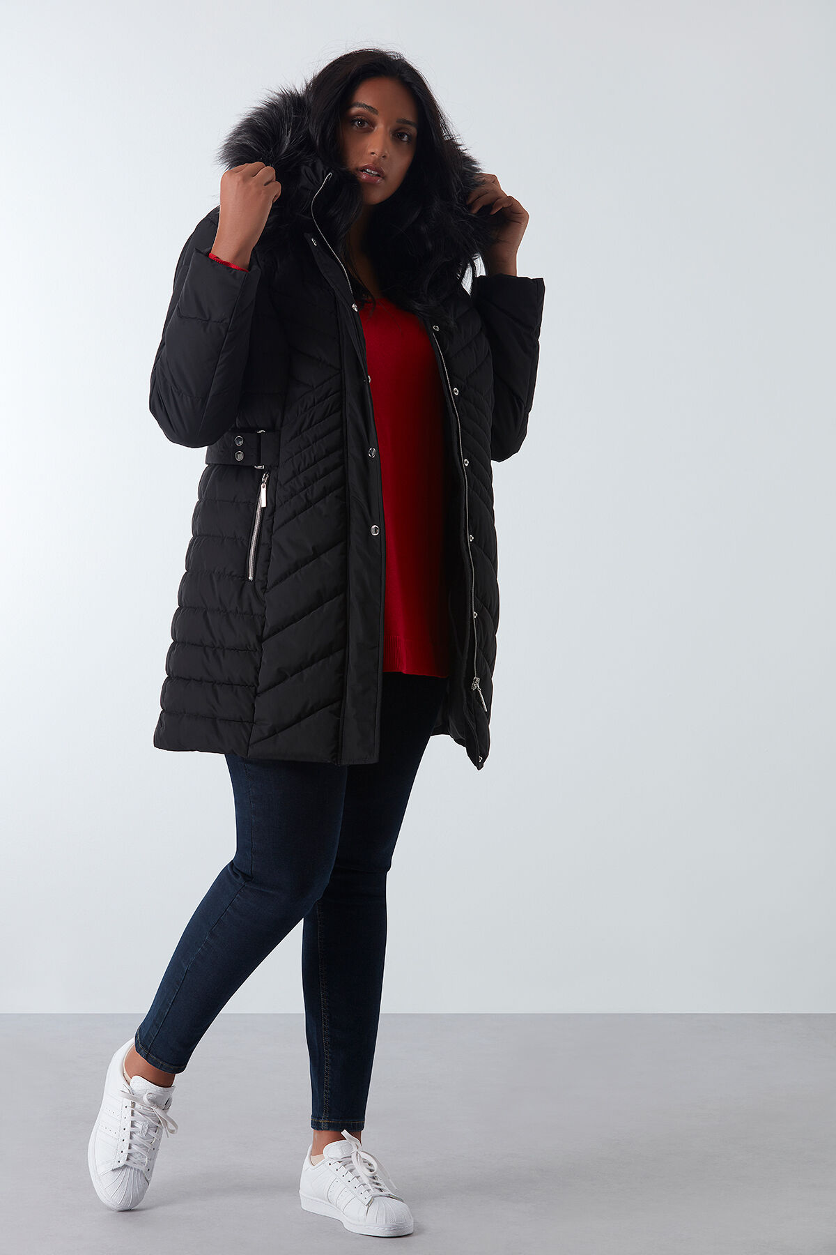 Femmes Manteau d hiver matelasse avec col en fausse fourrure MS Mode
