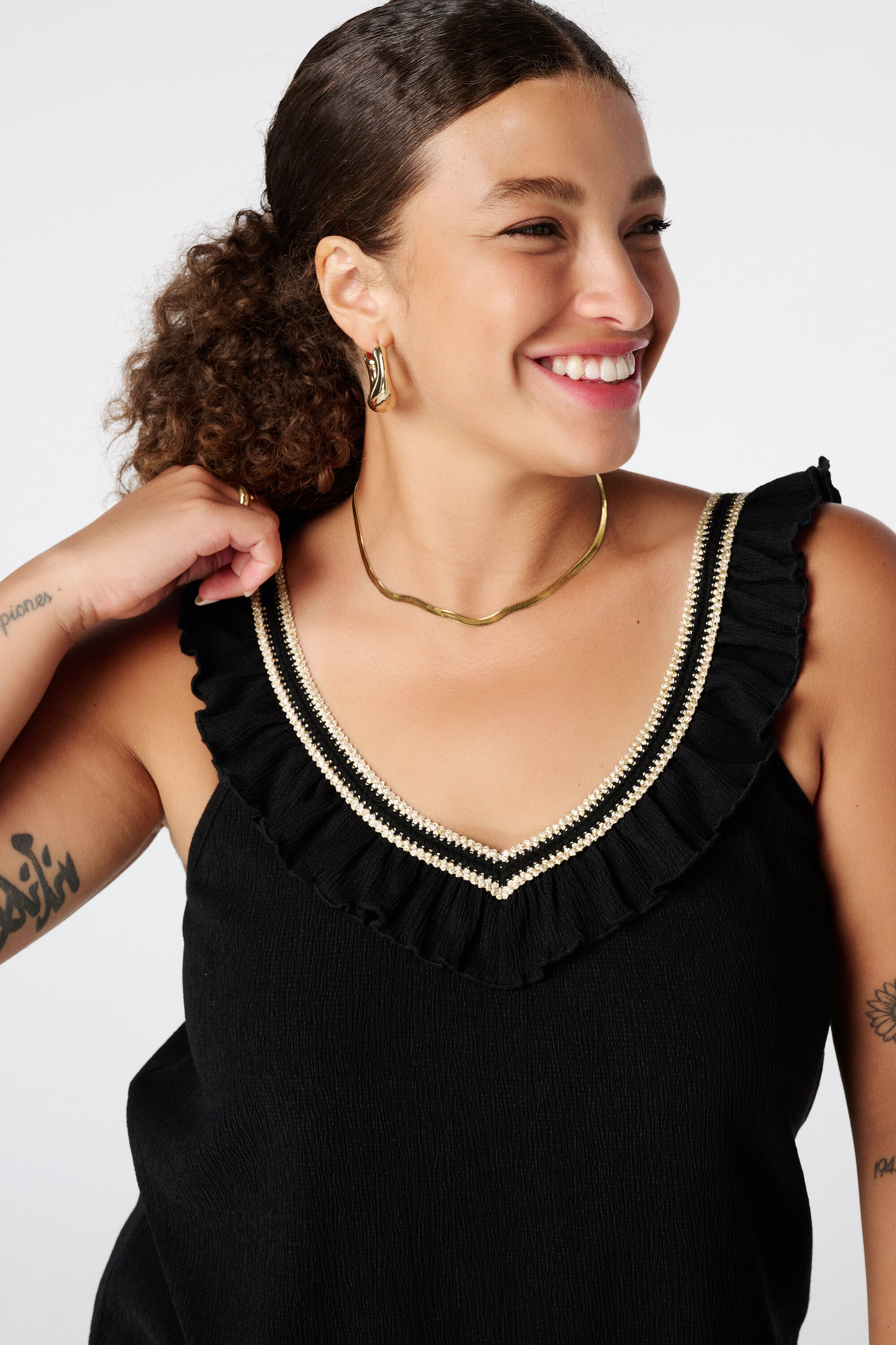 Haut &agrave; volants image number 4