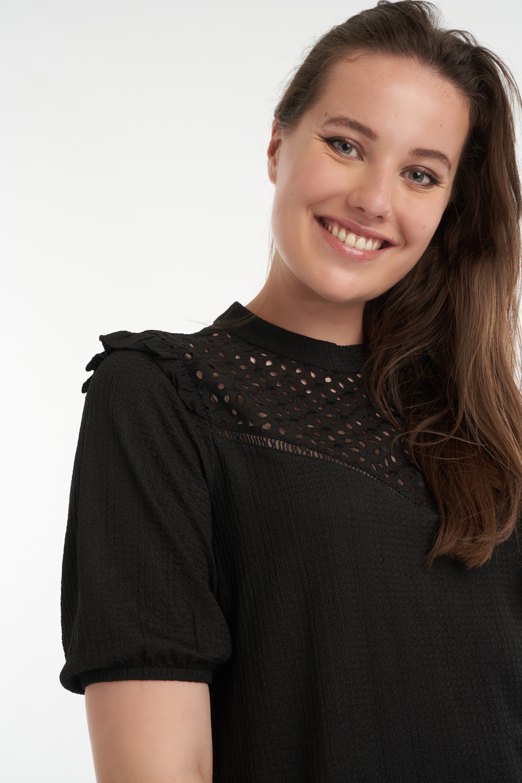 Haut brod&eacute; image number null